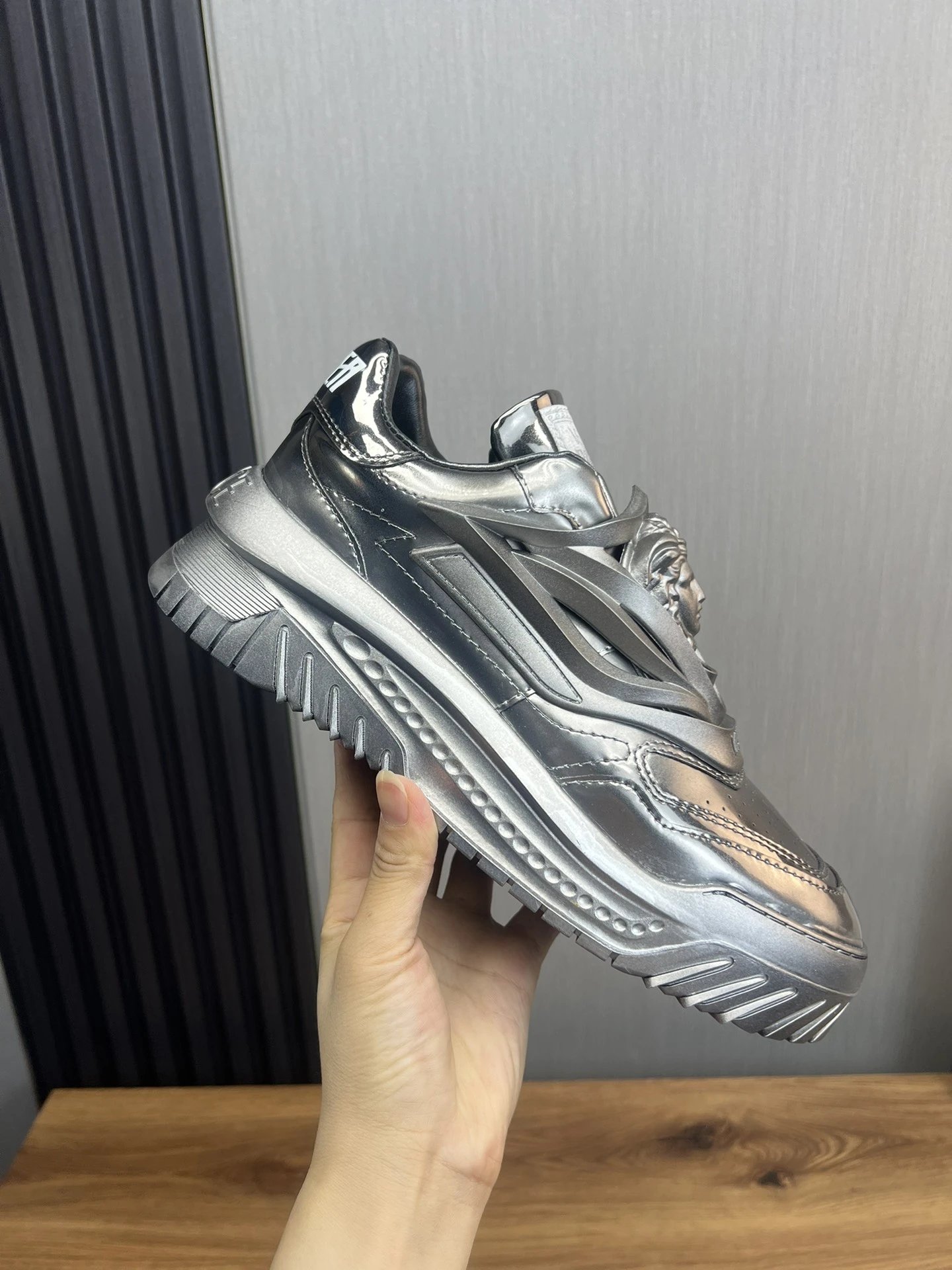 Luxury Leather Chunky Sneakers Metallic Silver - Gallery Image 4 - Detailed View