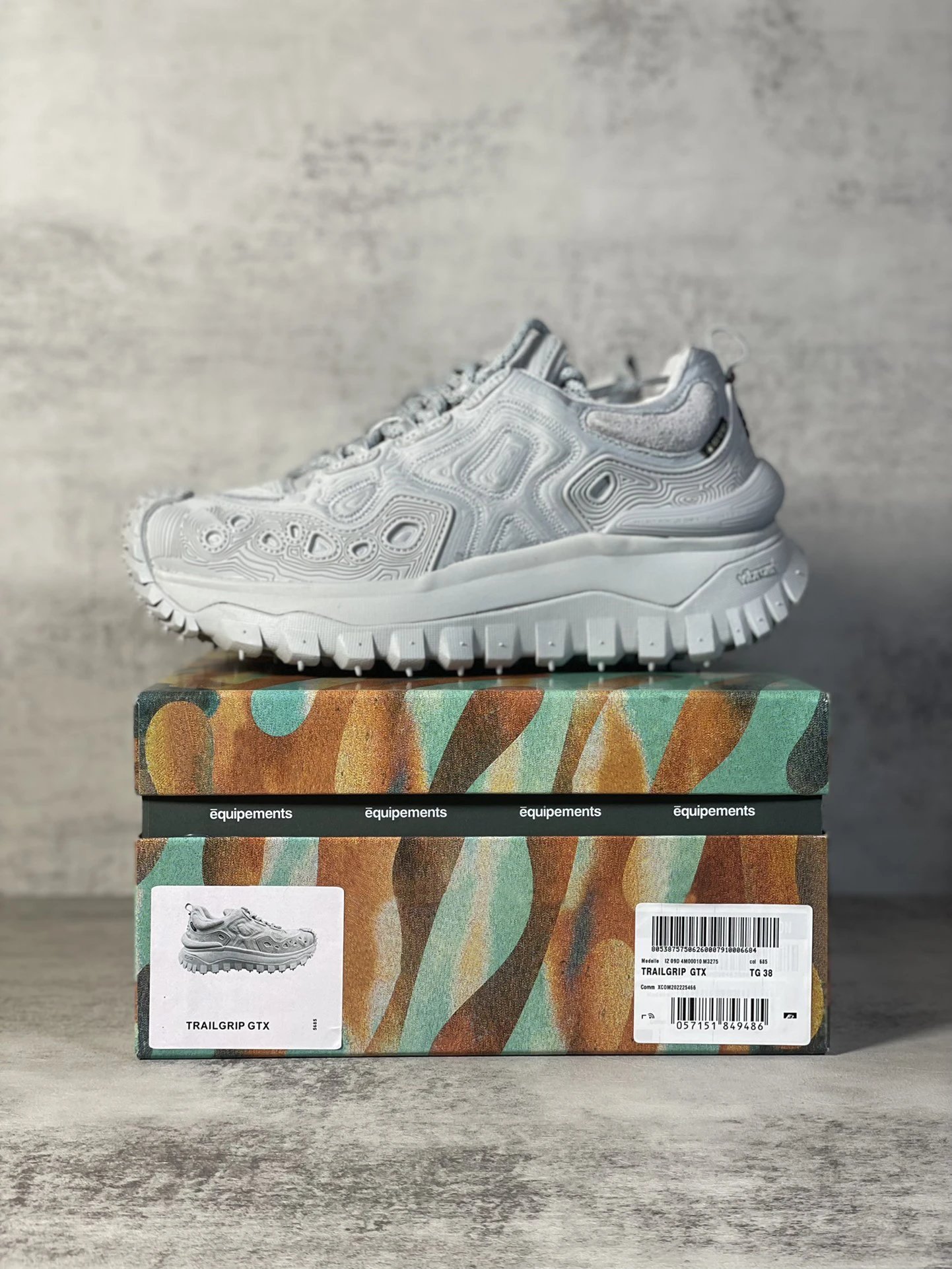 Moncler Trailgrip GTX Hiking Shoes Grey - Gallery Image 9 - Detailed View