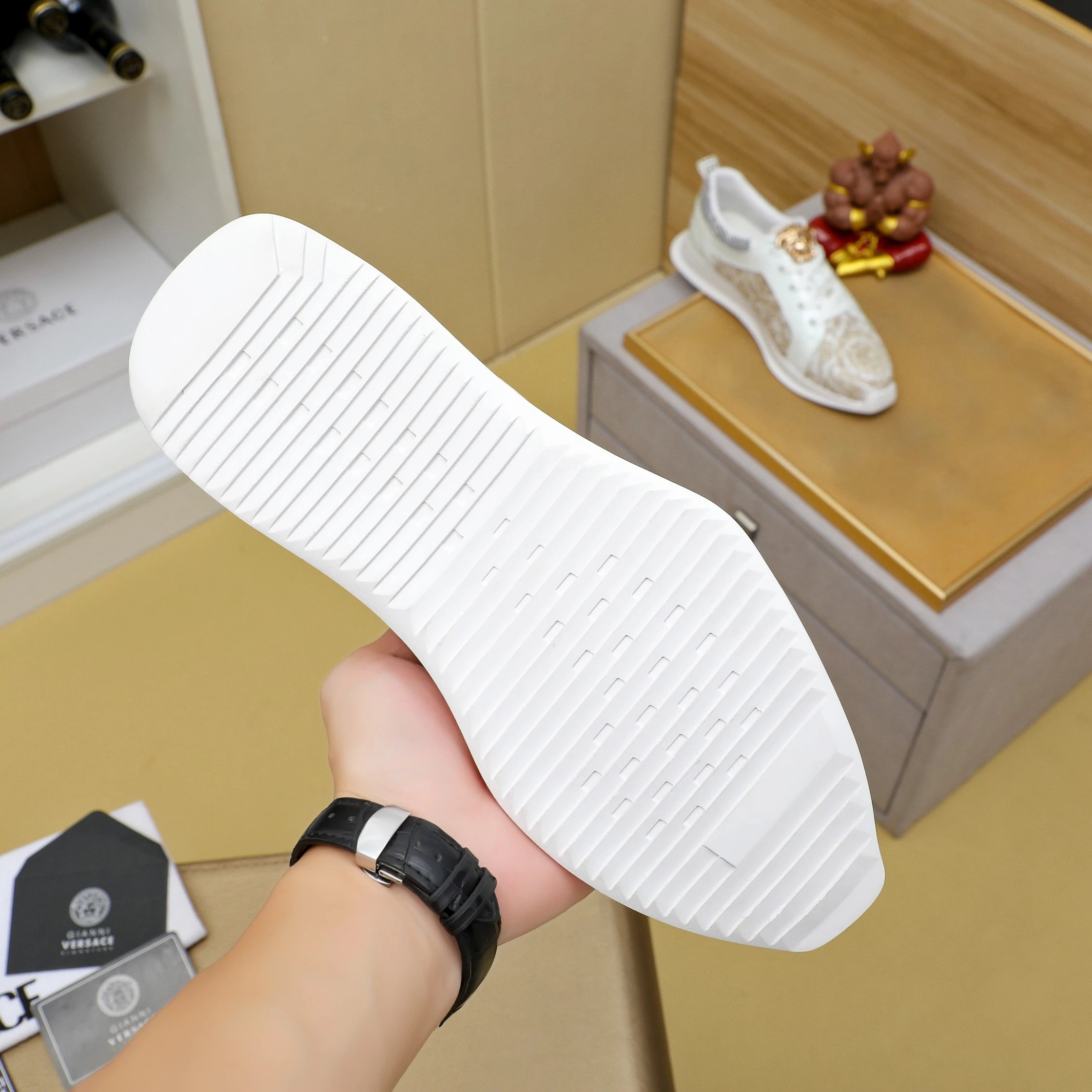 Luxury Jacquard Leather Sneakers for Men Ivory Beige - Gallery Image 9 - Detailed View