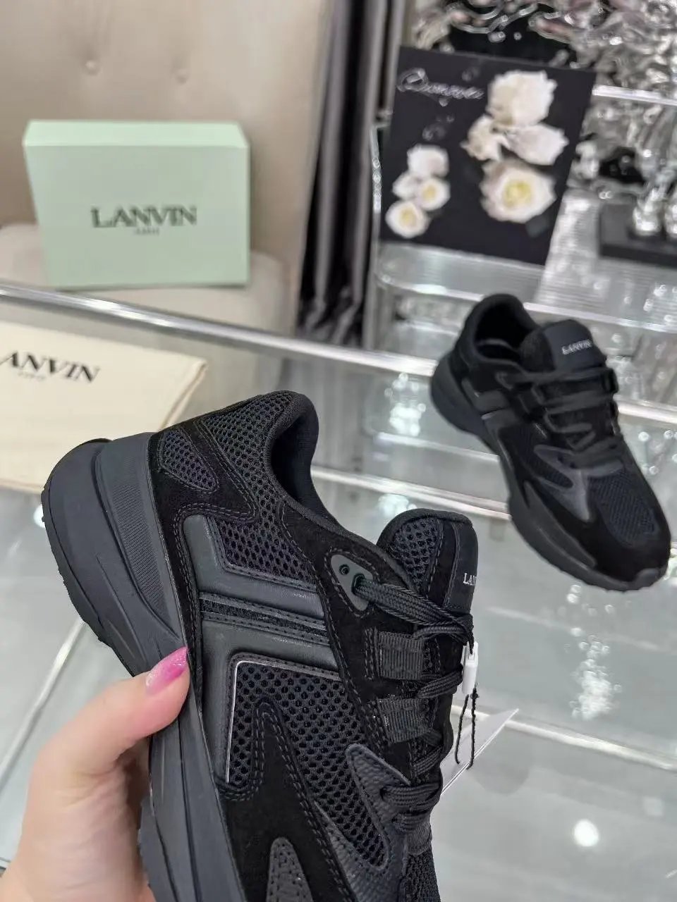 Lanvin Clay Sneakers Black - Gallery Image 9 - Detailed View