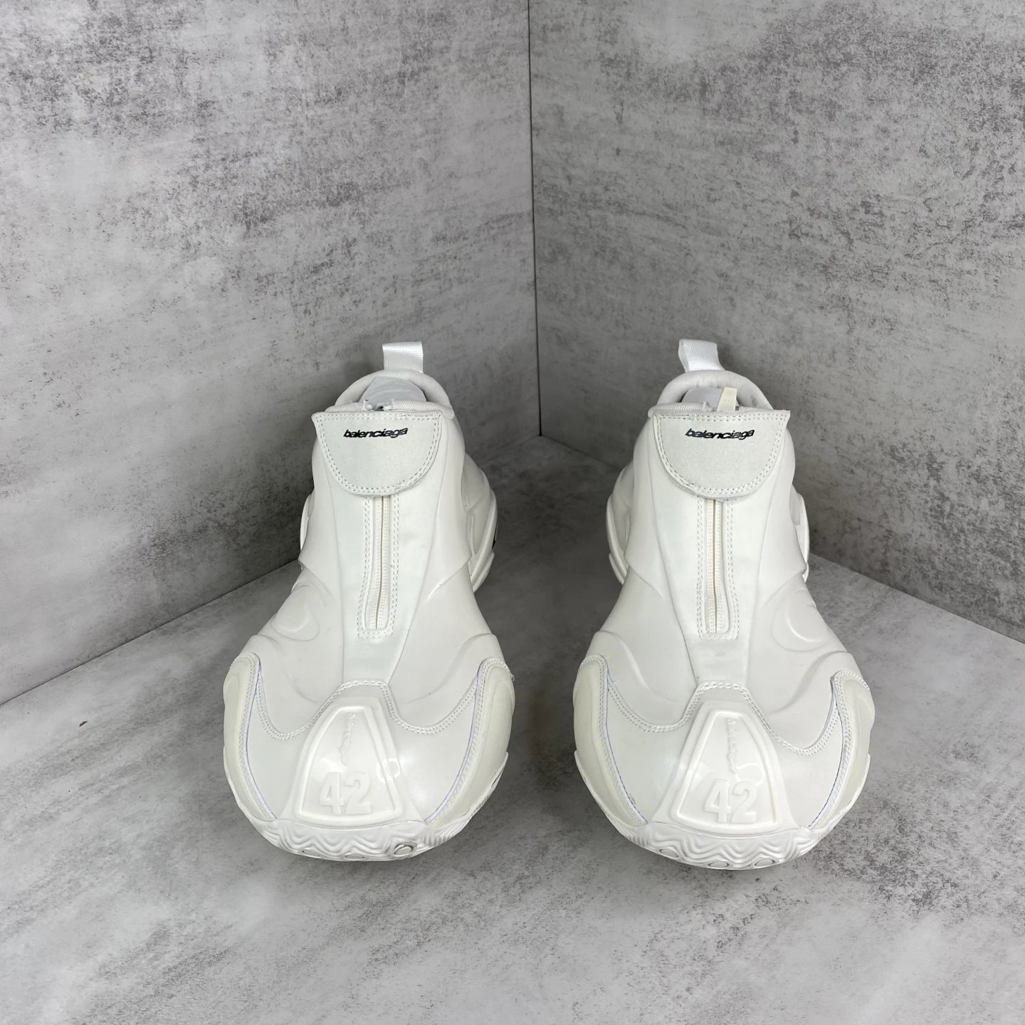 Retro High Top Basketball Sneakers Zip Closure Ivory - Gallery Image 3 - Detailed View