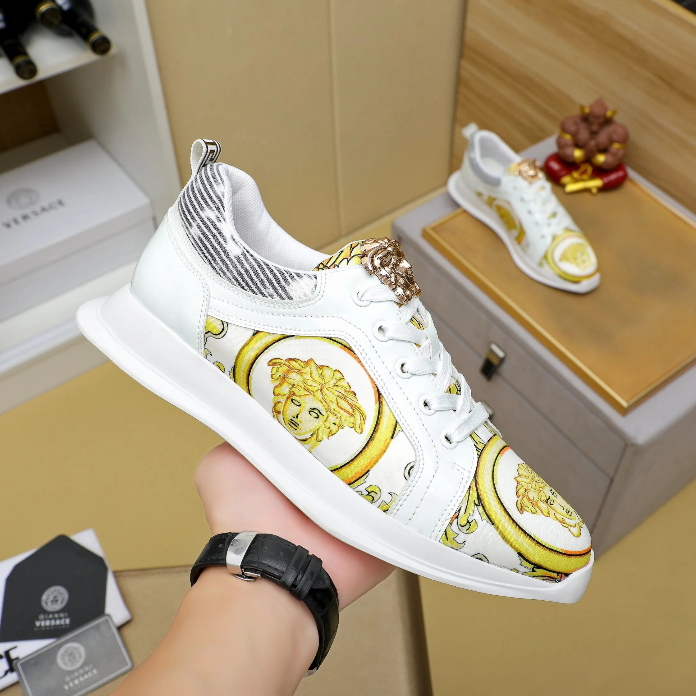 Luxury Lambskin Sneakers Baroque Gold - Gallery Image 4 - Detailed View