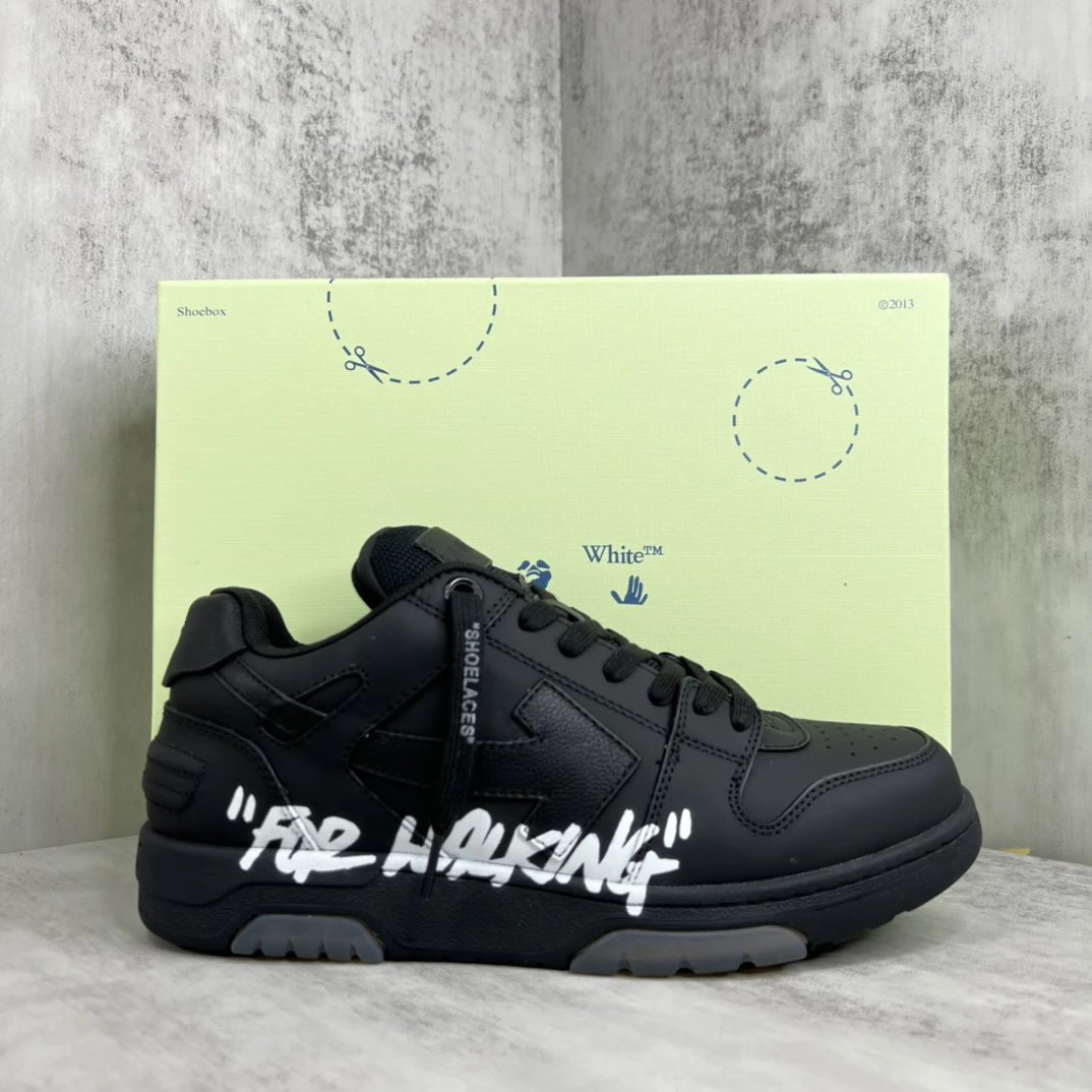 Luxury Leather Low Top Sneakers for Walking Jet Black - Gallery Image 1 - Detailed View