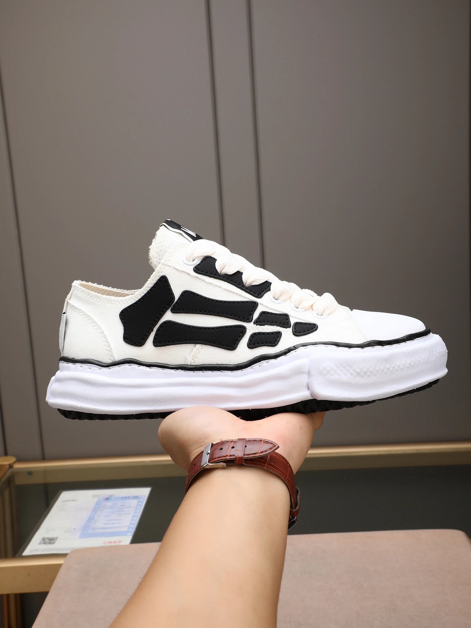 Maison Mihara Yasuhiro MMY White Sneakers Black Bone  - High Quality Product Image - Cnfans