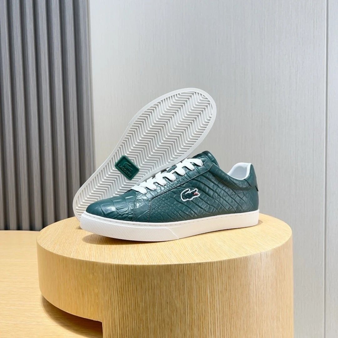 Lacoste Classic Sneakers Green - Gallery Image 8 - Detailed View