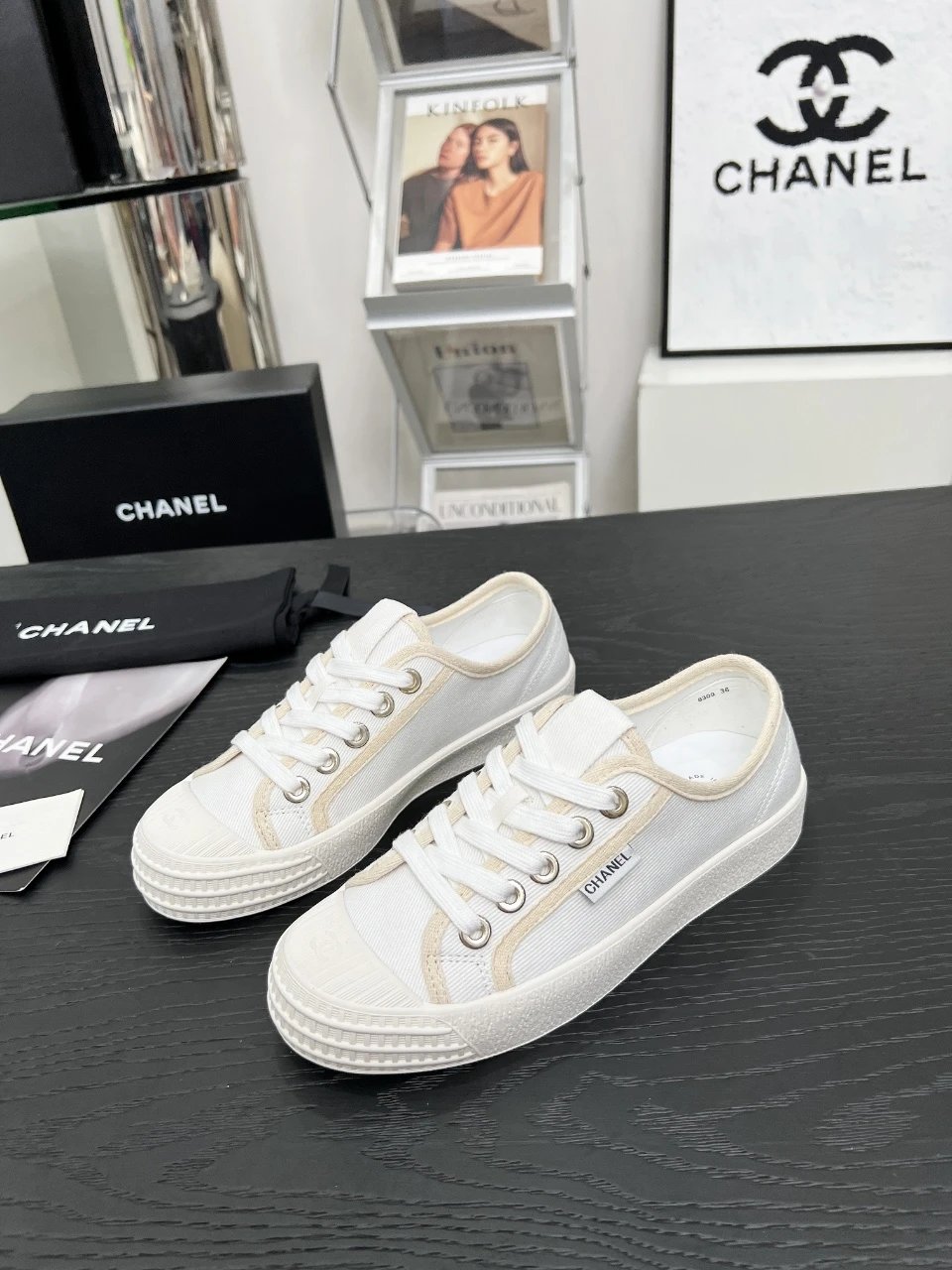 Chanel Vintage Sneakers White - Gallery Image 4 - Detailed View