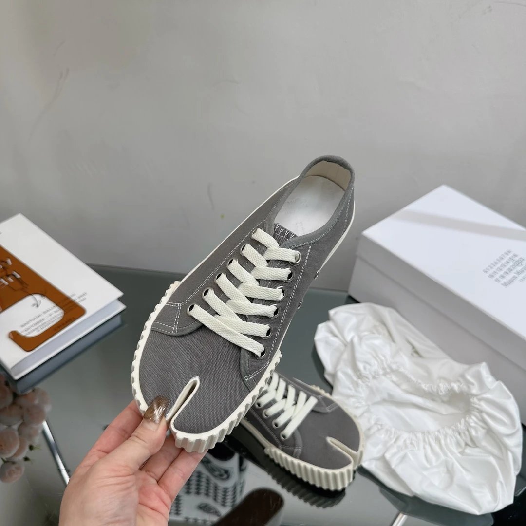 Maison Margiela MM6 Tabi Canvas Sneakers Grey - Gallery Image 4 - Detailed View