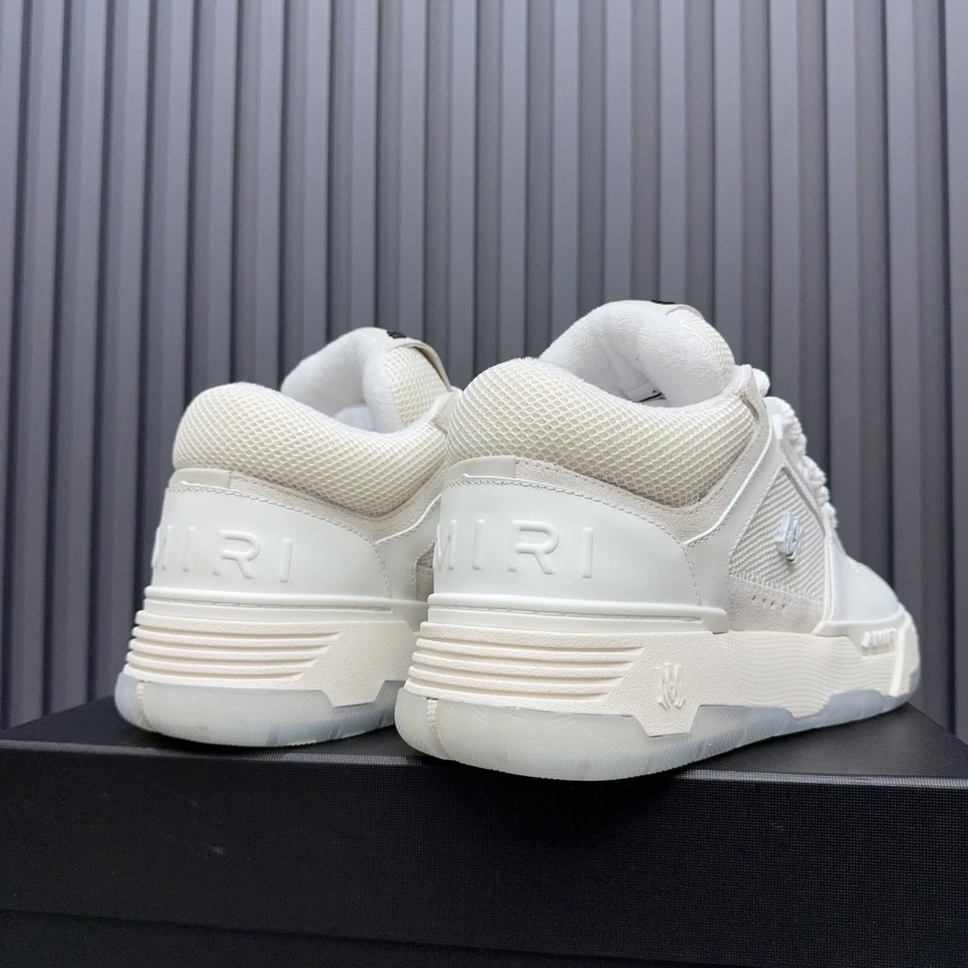 Low Top Leather Skate Sneakers Unisex Ivory White - Gallery Image 6 - Detailed View