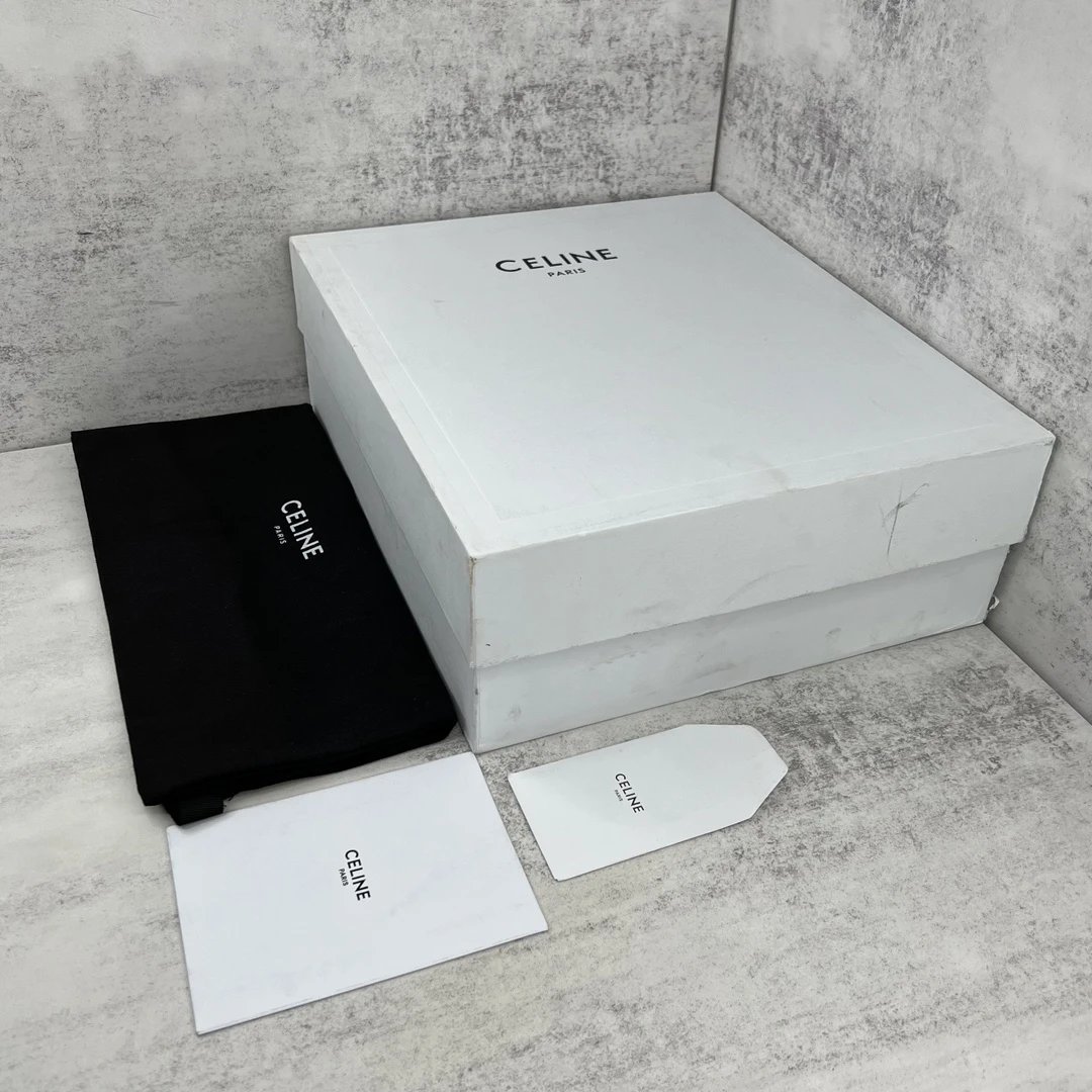 Platform Leather Sneakers with Triomphe Design in Ivory Black - Gallery Image 9 - Detailed View