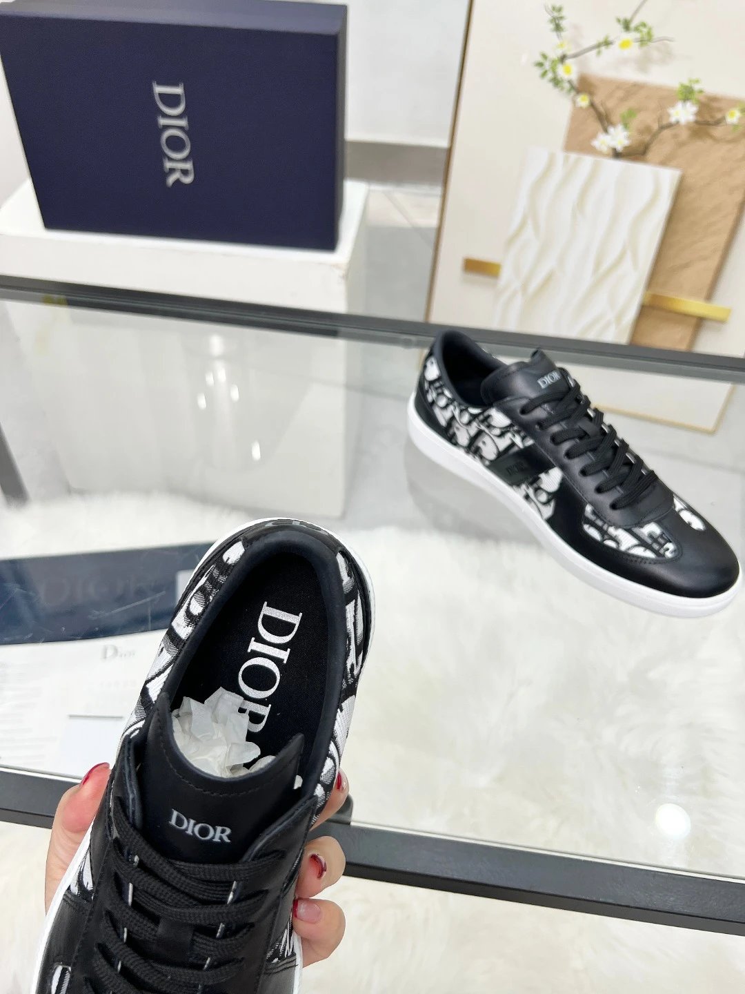 Dior B01 Sneakers Black - Gallery Image 7 - Detailed View