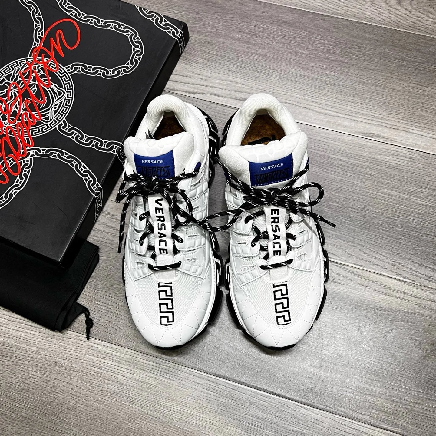 Luxury Leather Mesh Sneakers Ivory White - Gallery Image 3 - Detailed View