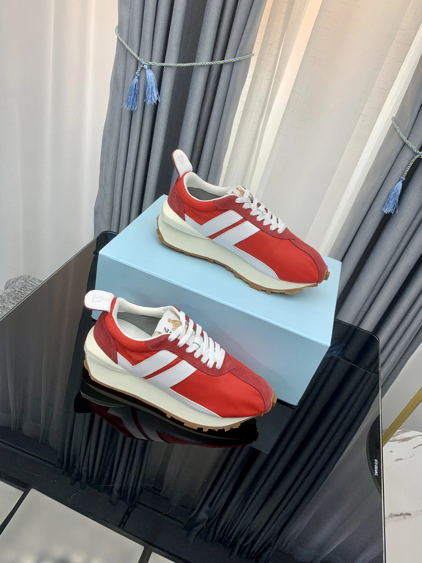 Lanvin Retro Sneakers Red White - Gallery Image 3 - Detailed View