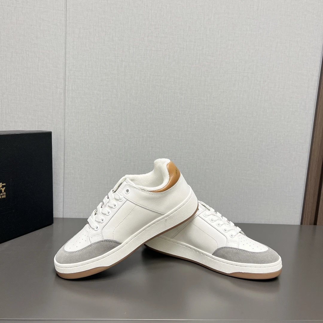 Saint Laurent Multicolor Sneakers - Gallery Image 4 - Detailed View