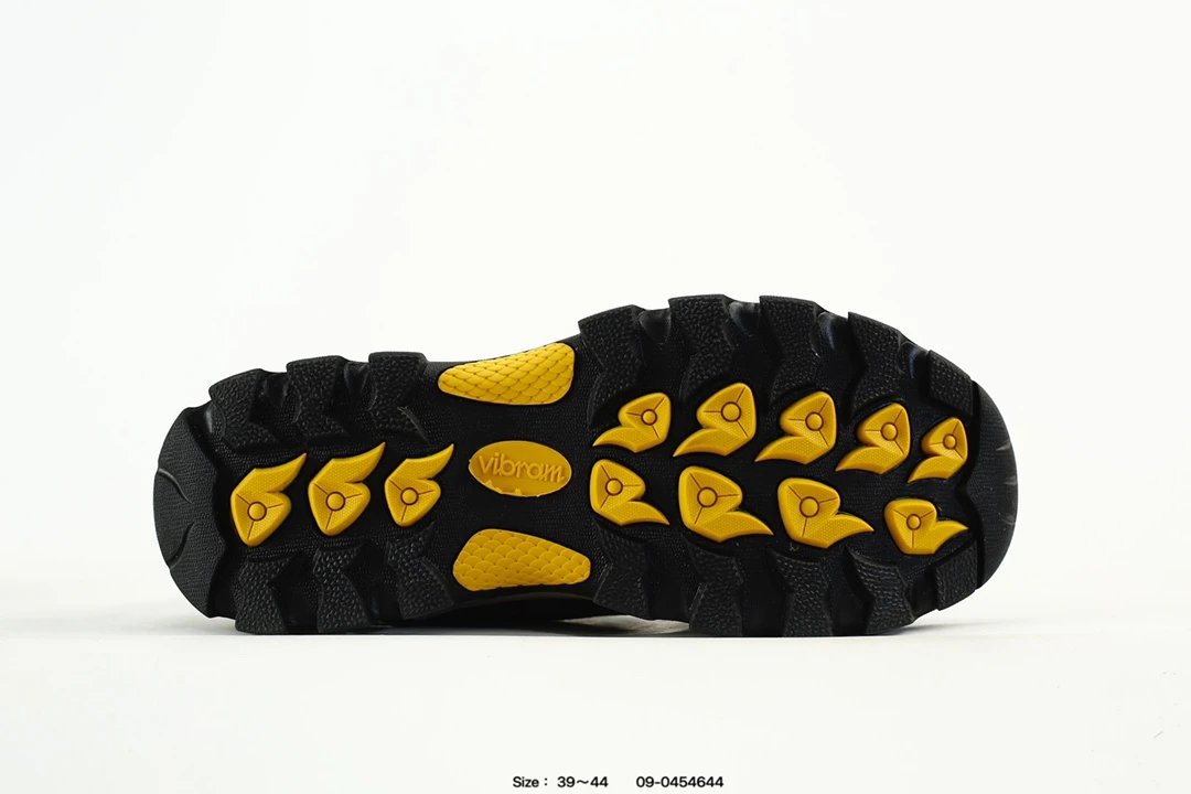 Men's Outdoor Hiking Trek Shoes Ochre Black - Gallery Image 6 - Detailed View