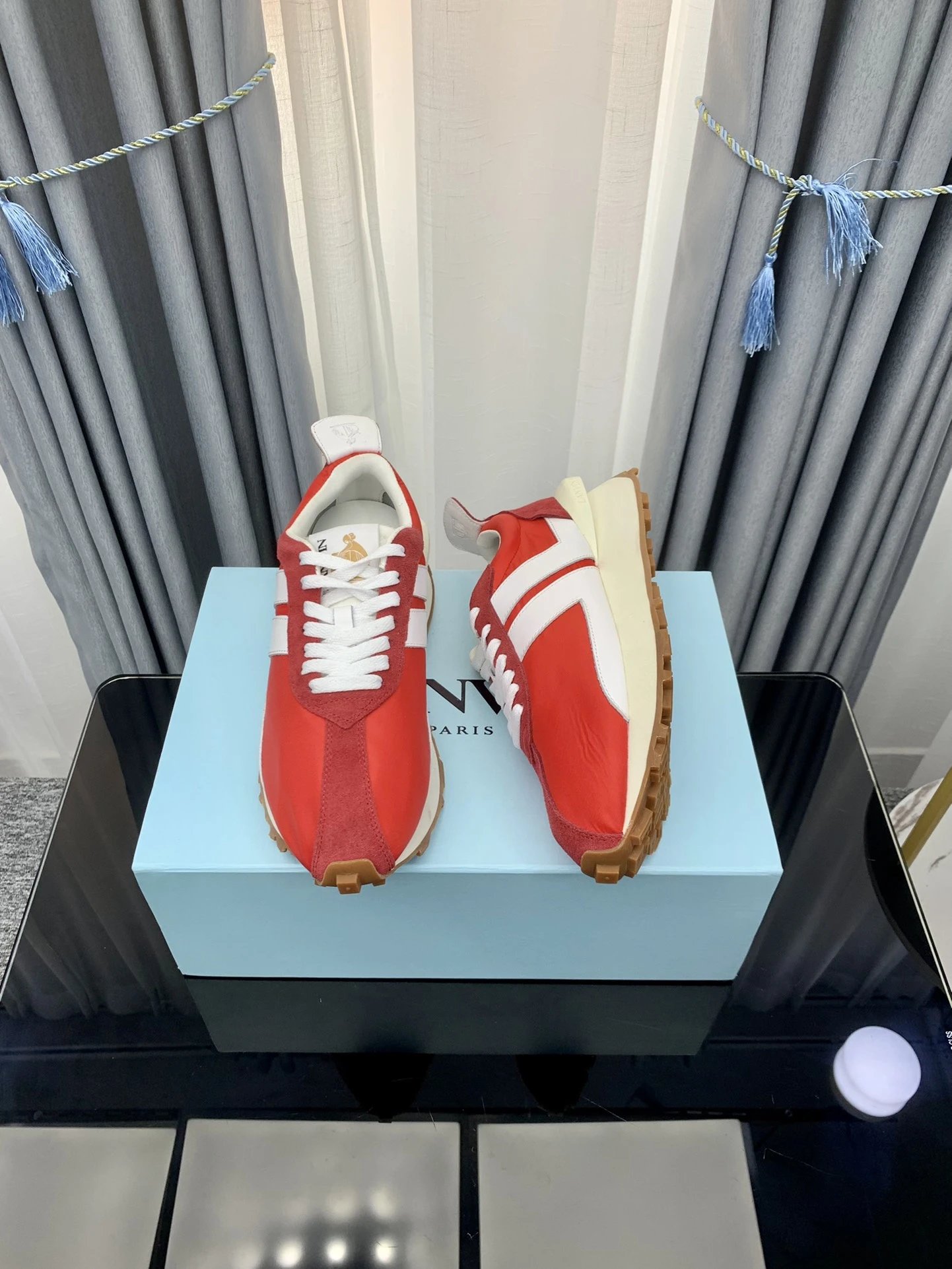 Lanvin Retro Sneakers Red White - Gallery Image 5 - Detailed View