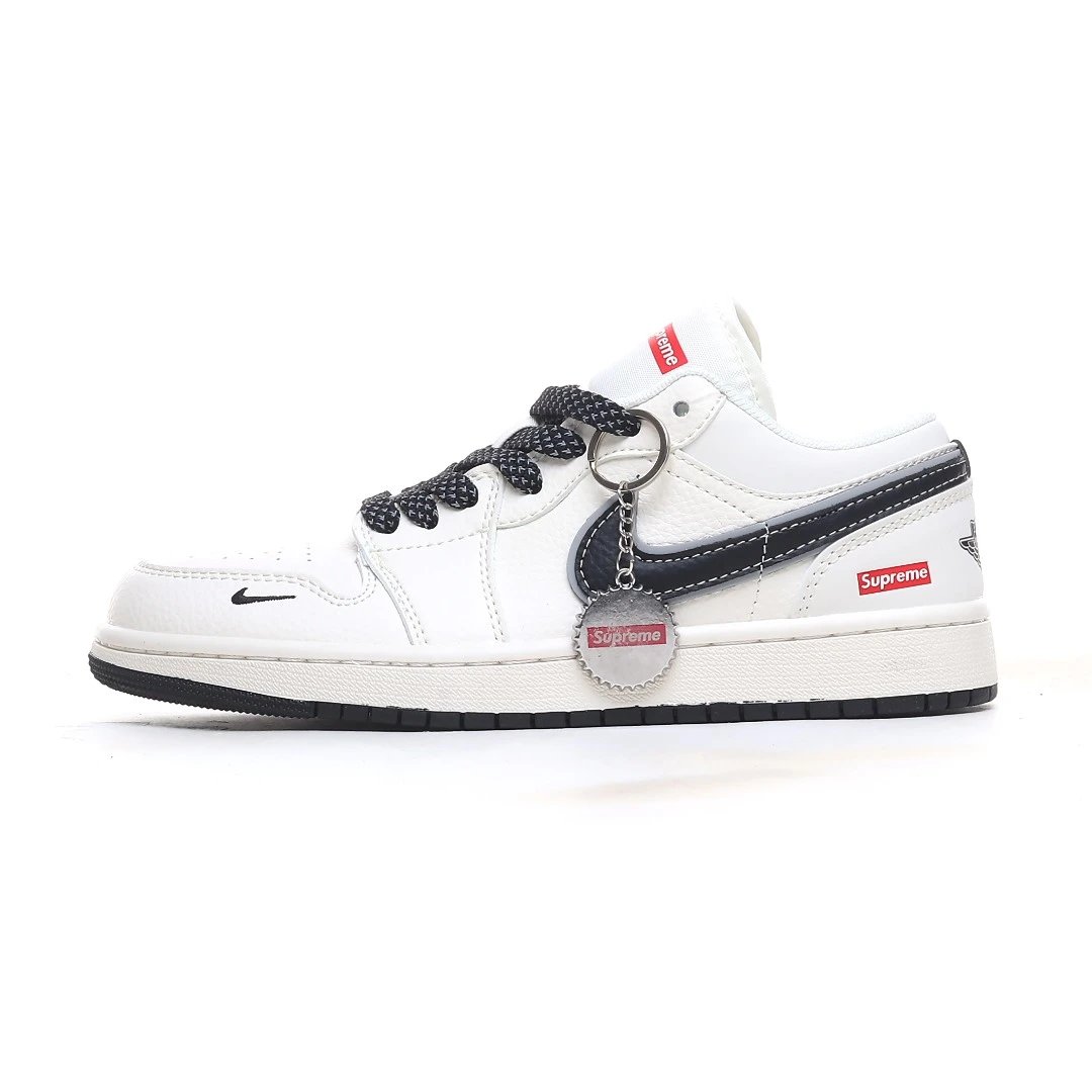 Leather Sneakers Low Midnight Blue - Gallery Image 1 - Detailed View