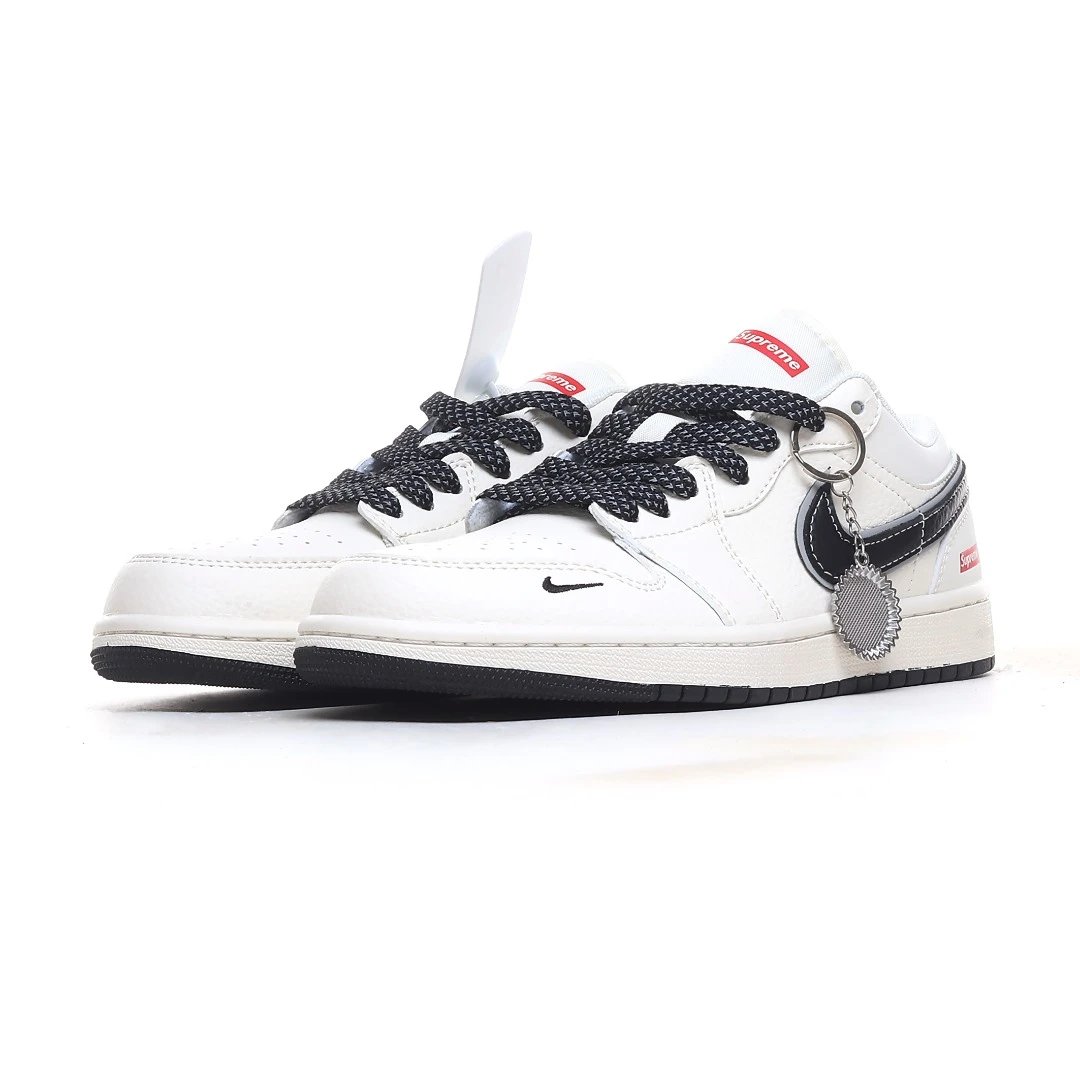 Leather Sneakers Low Midnight Blue - Gallery Image 2 - Detailed View