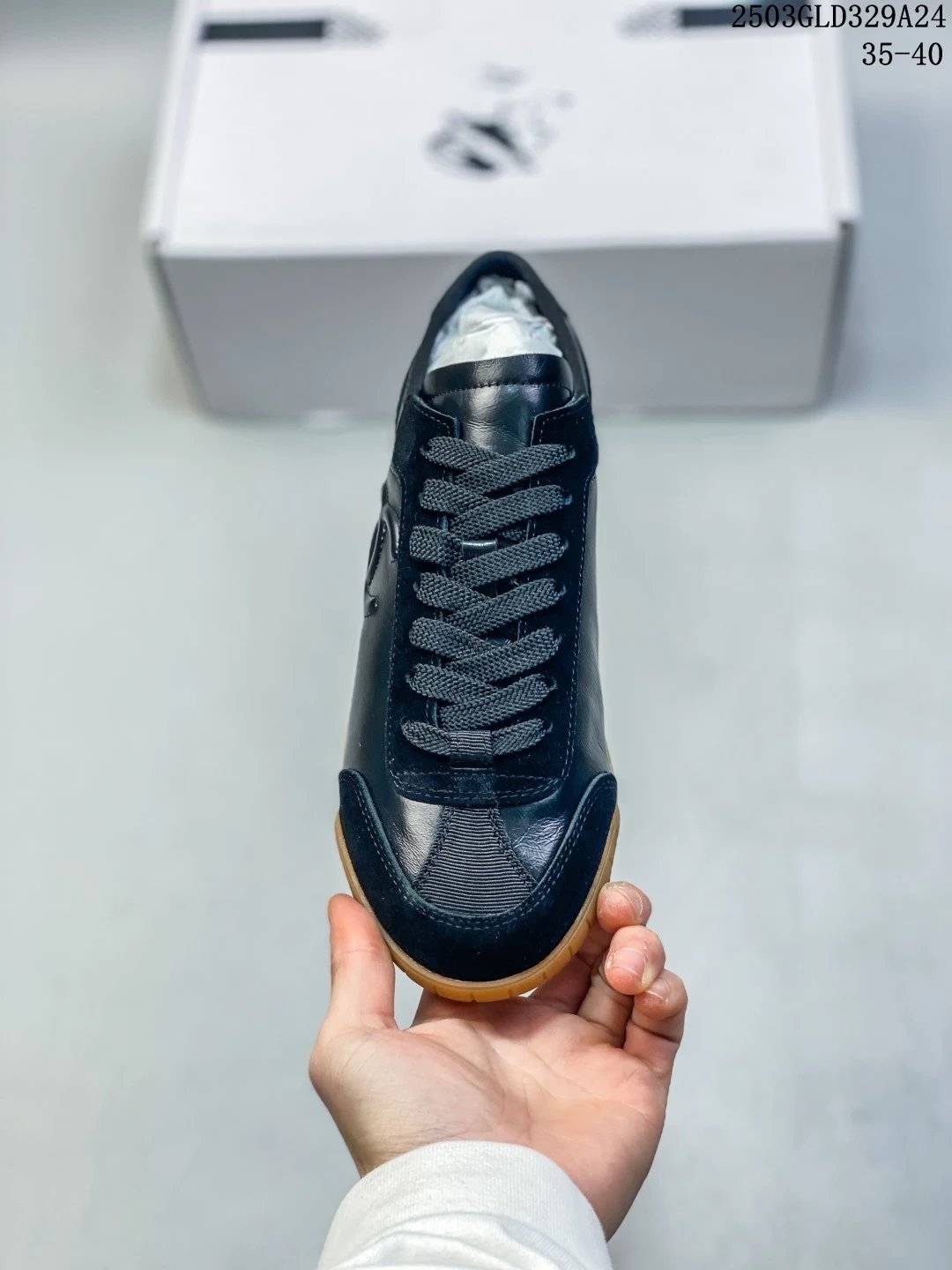 Retro Trainer Sneakers Leather Mesh Gum Sole Midnight Navy - Gallery Image 2 - Detailed View