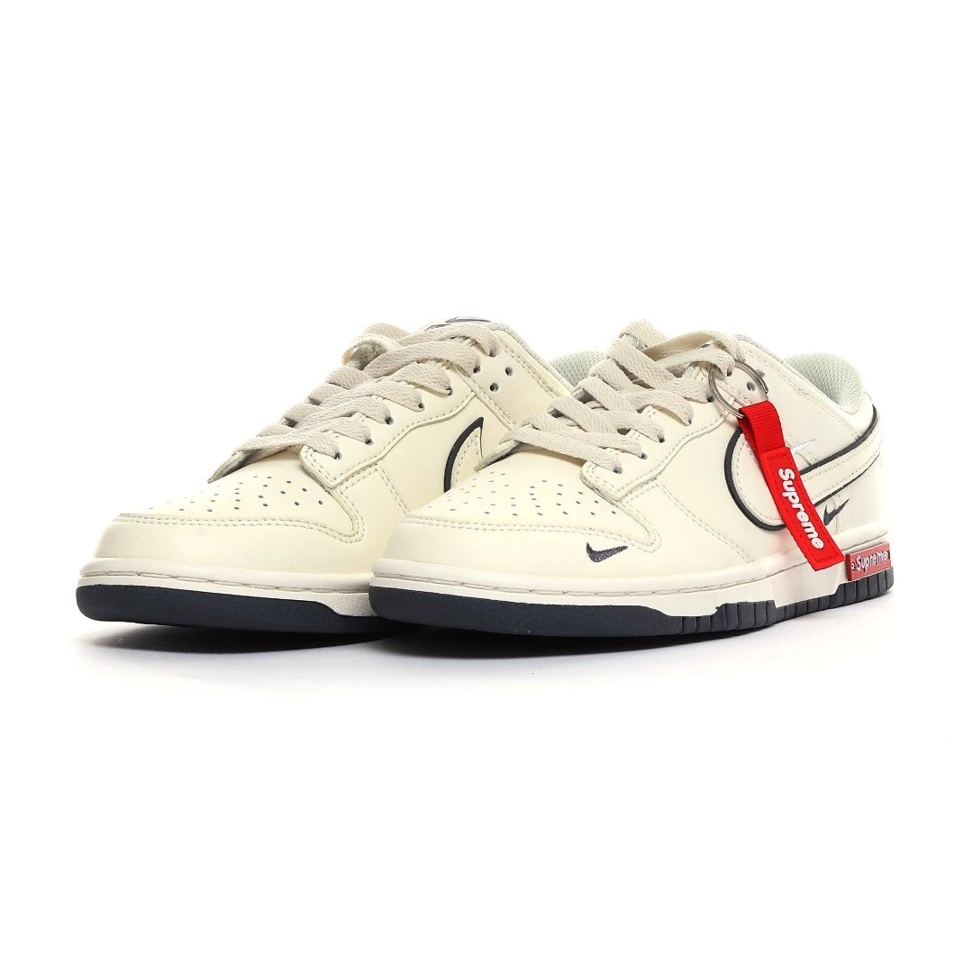 Low-Top Skate Sneakers Ivory - Gallery Image 2 - Detailed View