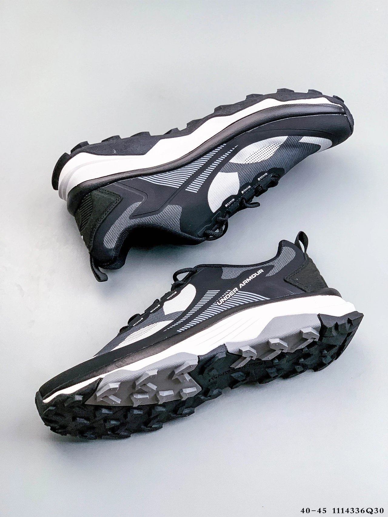 Trail Running Sneakers Shock Absorb Obsidian Black - Gallery Image 8 - Detailed View