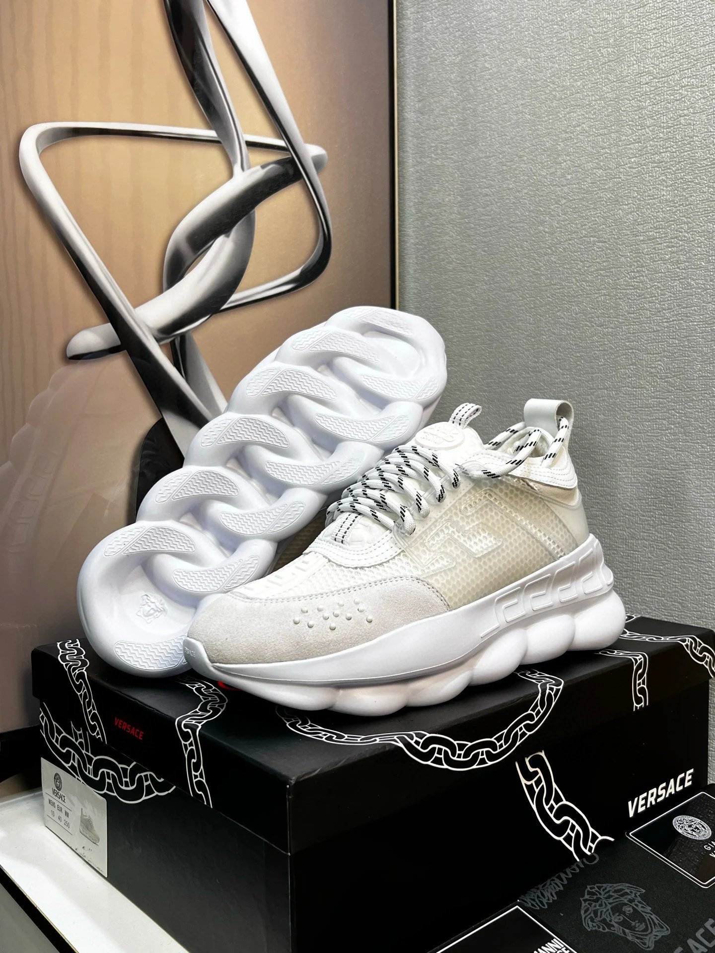 Chunky Leather Sneakers Ivory White - Gallery Image 9 - Detailed View