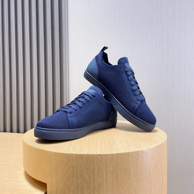 Lacoste Classic Sneakers Navy - Gallery Image 5 - Detailed View