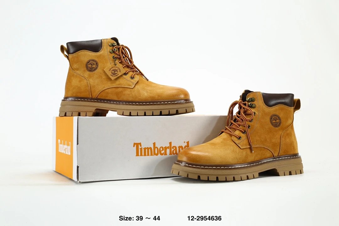 Men's Leather Ankle Boots Amber - Gallery Image 9 - Detailed View