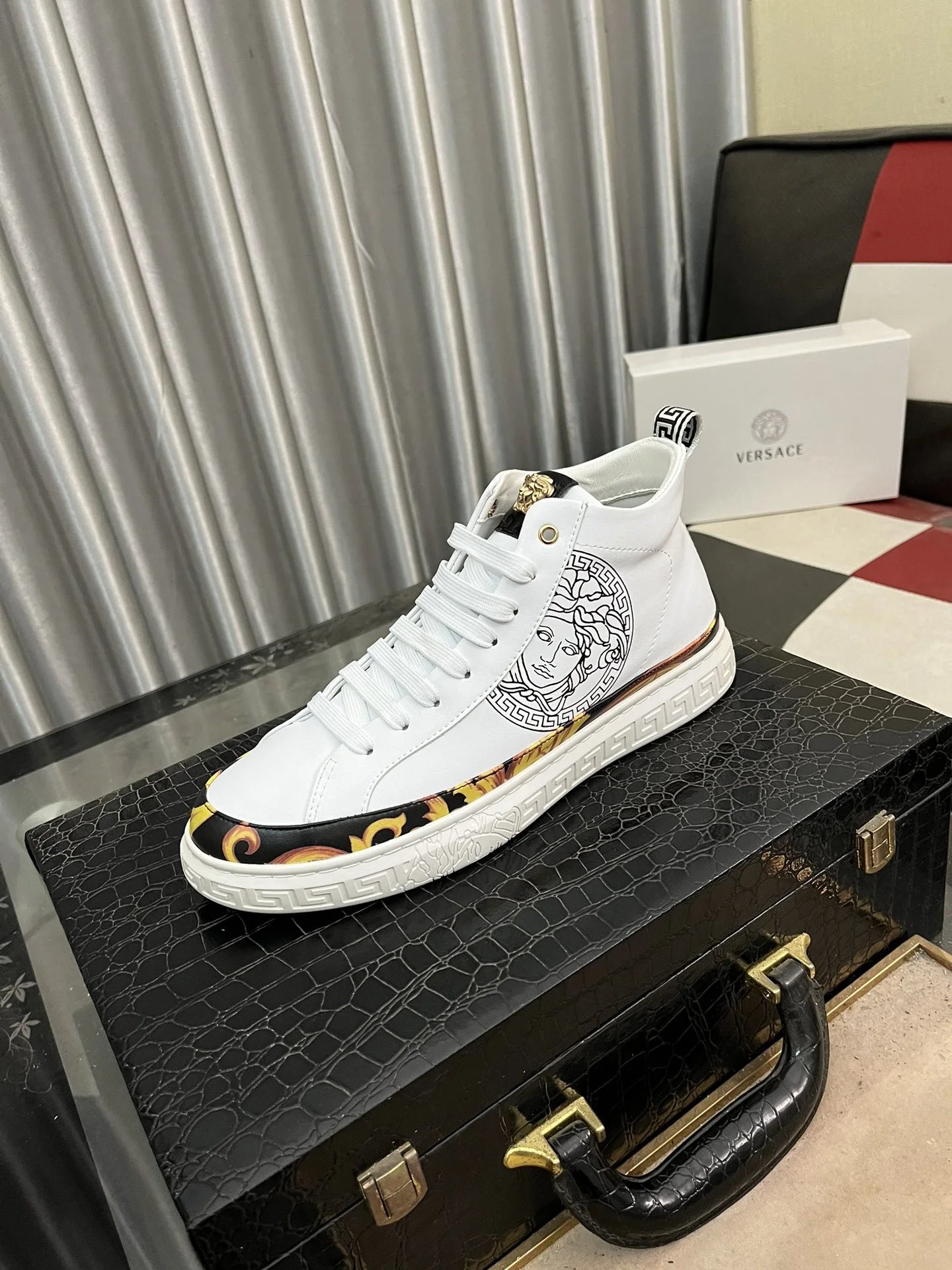 High Top Leather Sneakers Baroque White - Gallery Image 1 - Detailed View