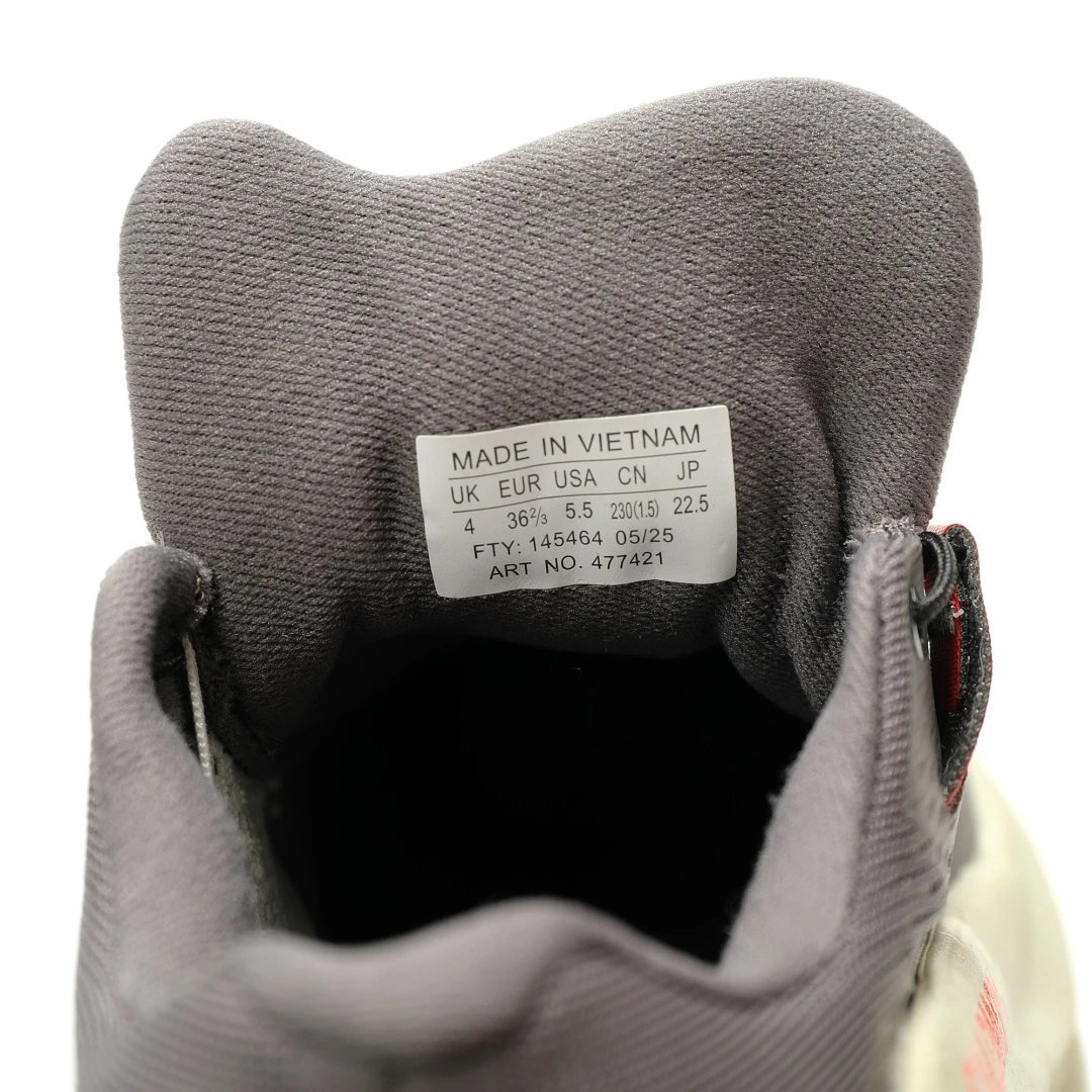 Trail Running Sneakers Charcoal - Gallery Image 7 - Detailed View