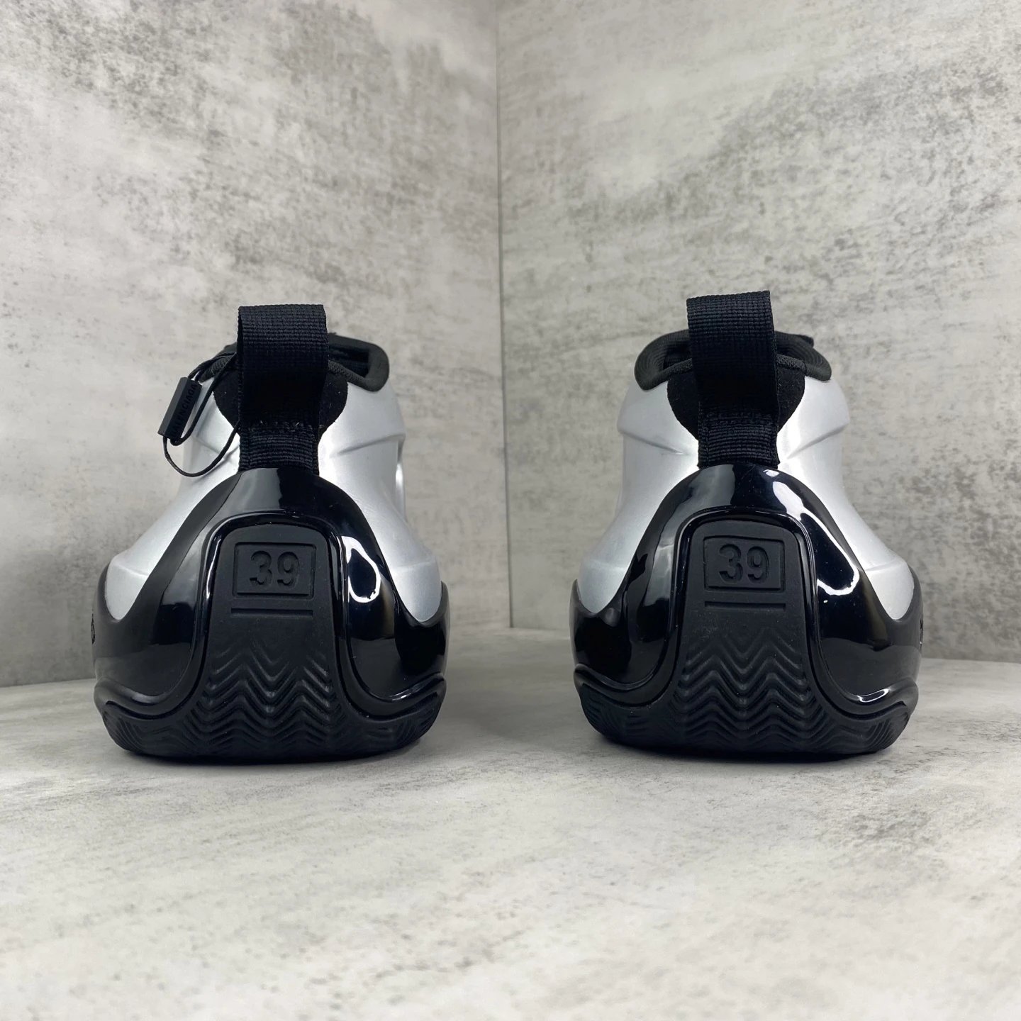 Futuristic Zip Up Basketball Sneakers Metallic Silver - Gallery Image 5 - Detailed View