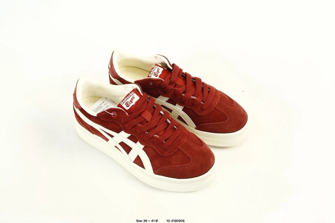 Retro Suede Low Top Indoor Sneakers T-Toe Garnet Red - Gallery Image 3 - Detailed View