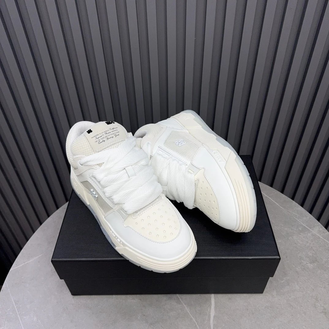 Low Top Leather Skate Sneakers Unisex Ivory White - Gallery Image 5 - Detailed View