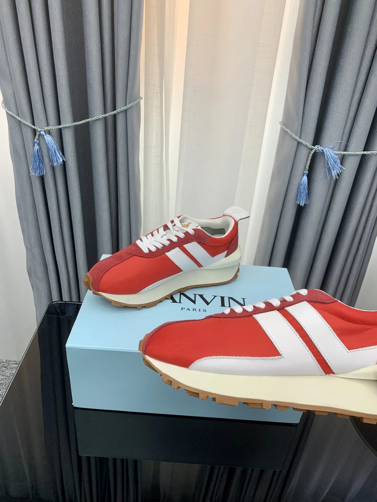 Lanvin Retro Sneakers Red White - Gallery Image 8 - Detailed View