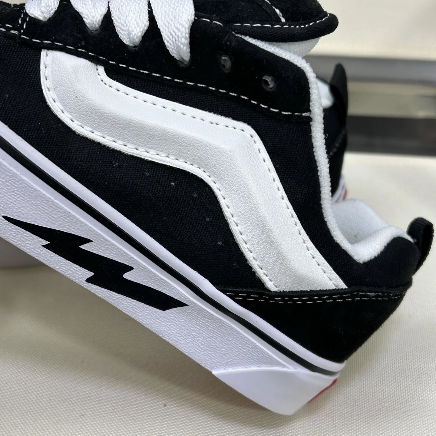 Knu Skool Low Top Skate Sneakers Ebony White - Gallery Image 5 - Detailed View