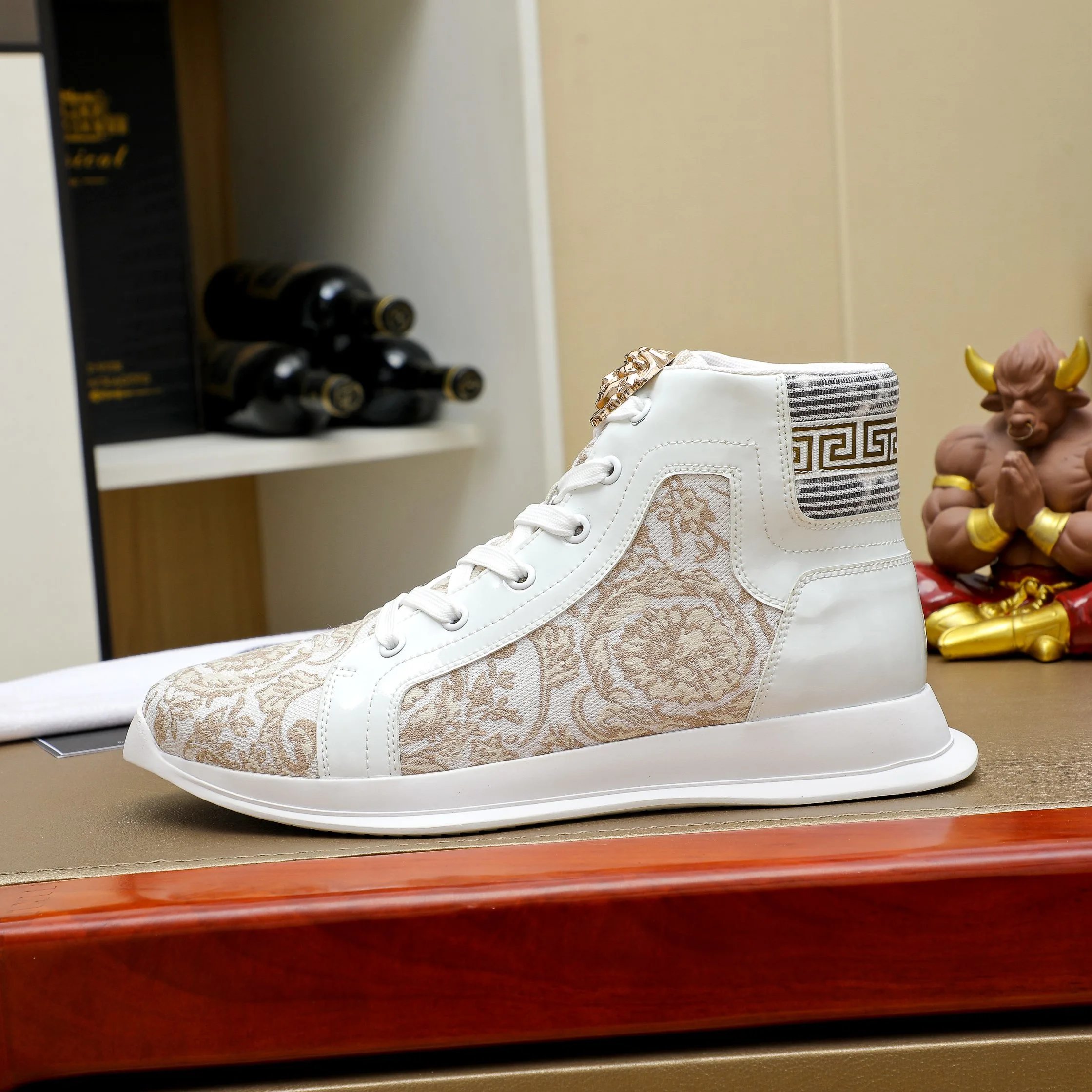Baroque Leather High Top Sneakers Ivory - Gallery Image 5 - Detailed View