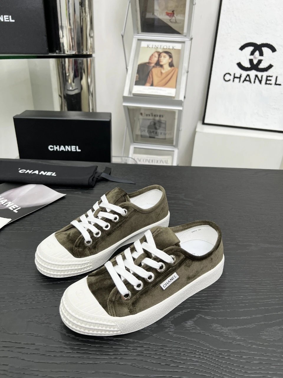 Chanel Vintage Olive Velvet Sneakers - Gallery Image 4 - Detailed View