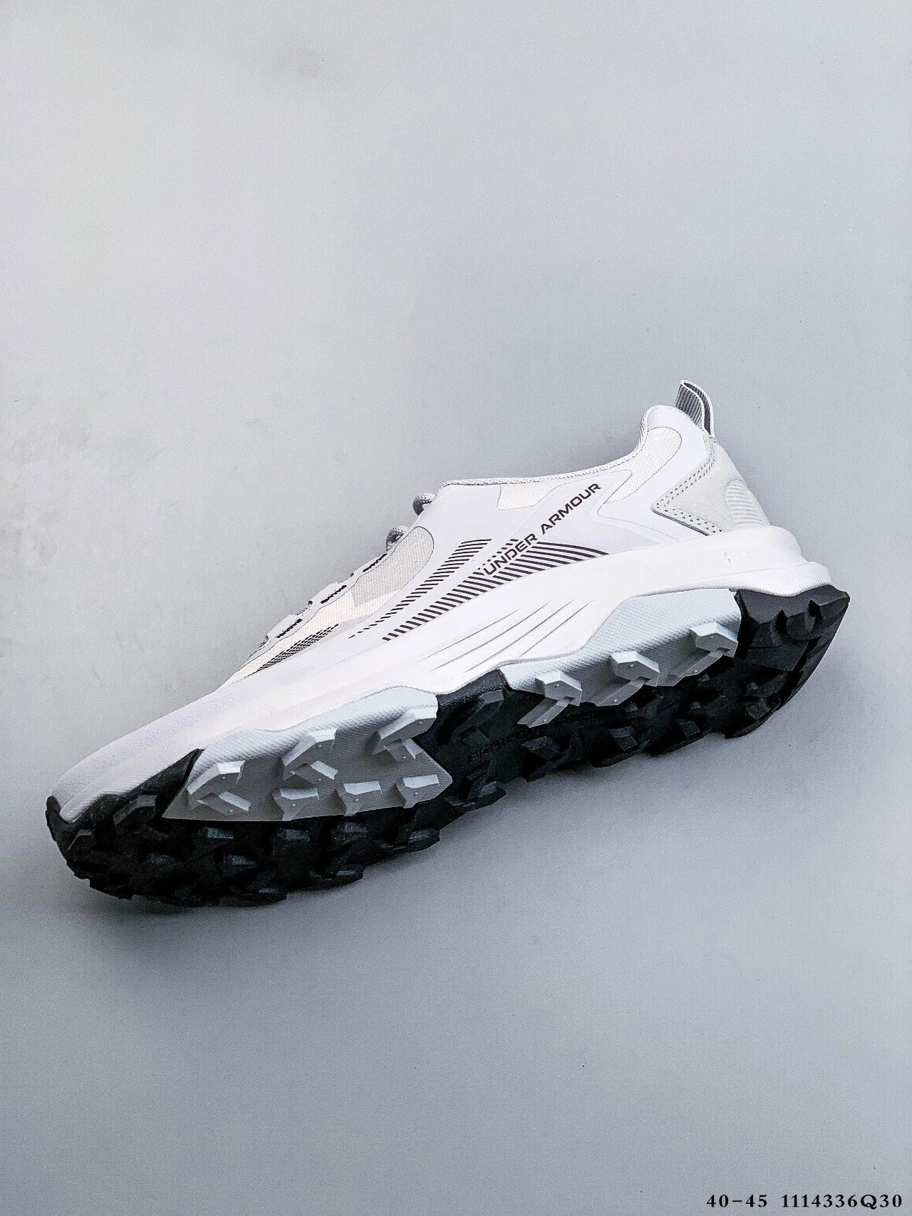 Trail Running Sneakers Shock Absorb Grip Mist Grey - Gallery Image 7 - Detailed View