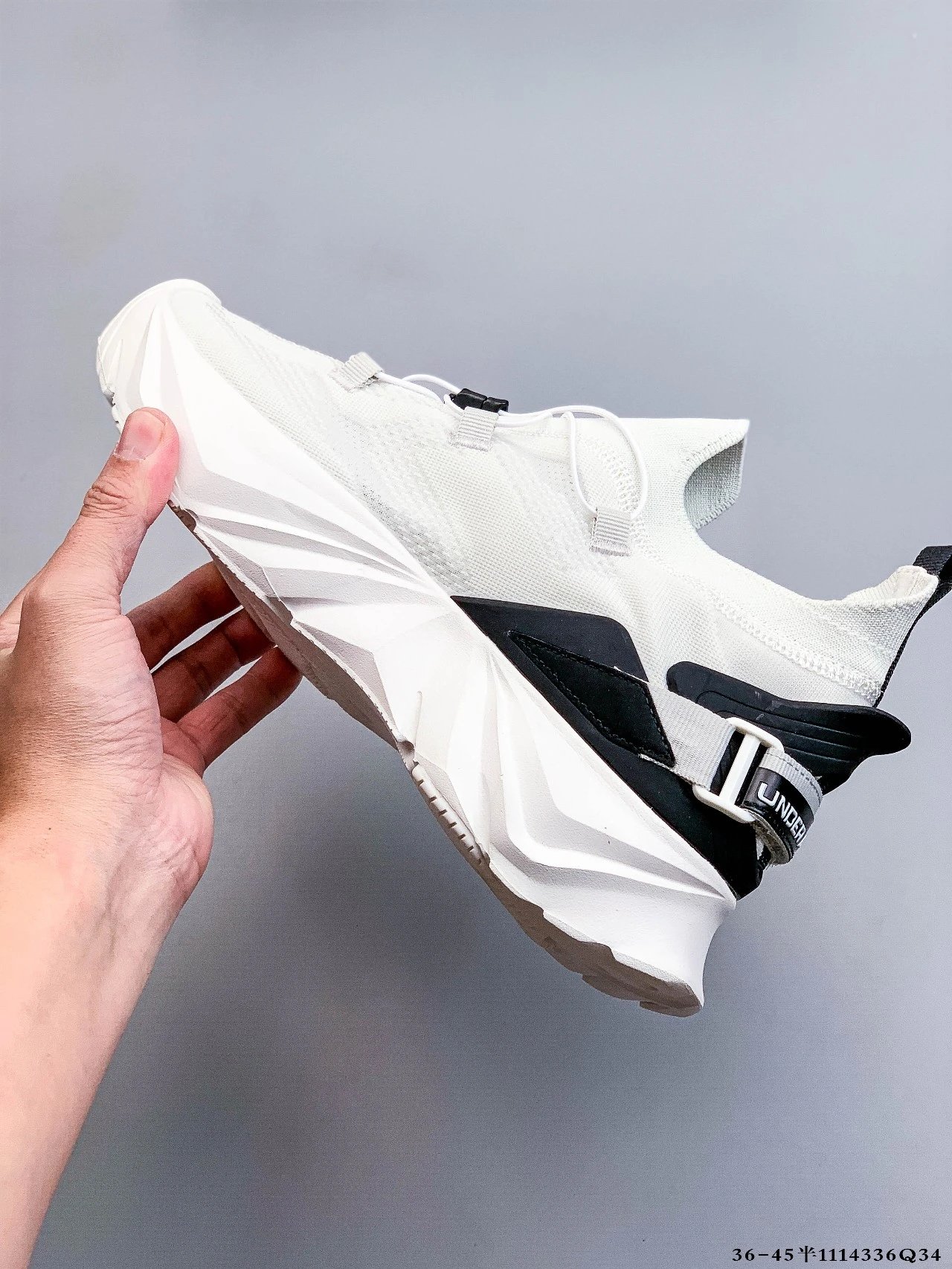 Summer Mesh Hiking Sneakers Ivory White - Gallery Image 3 - Detailed View