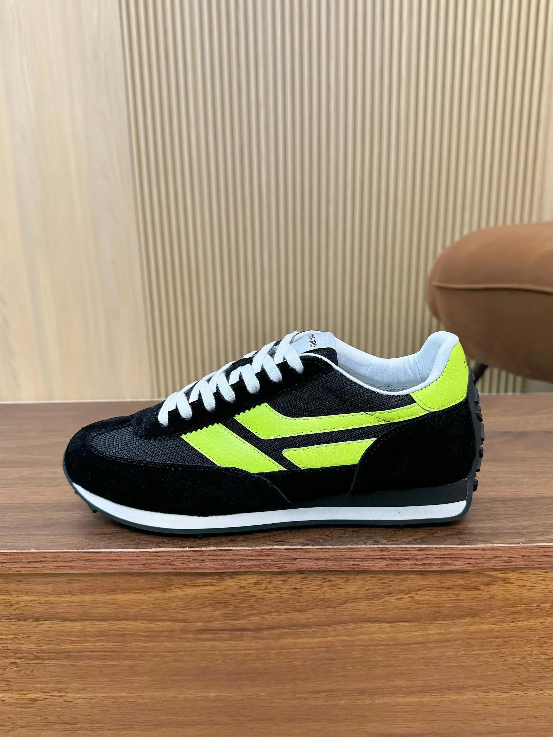 Retro Suede Mesh Sneakers Neon Yellow - Gallery Image 1 - Detailed View