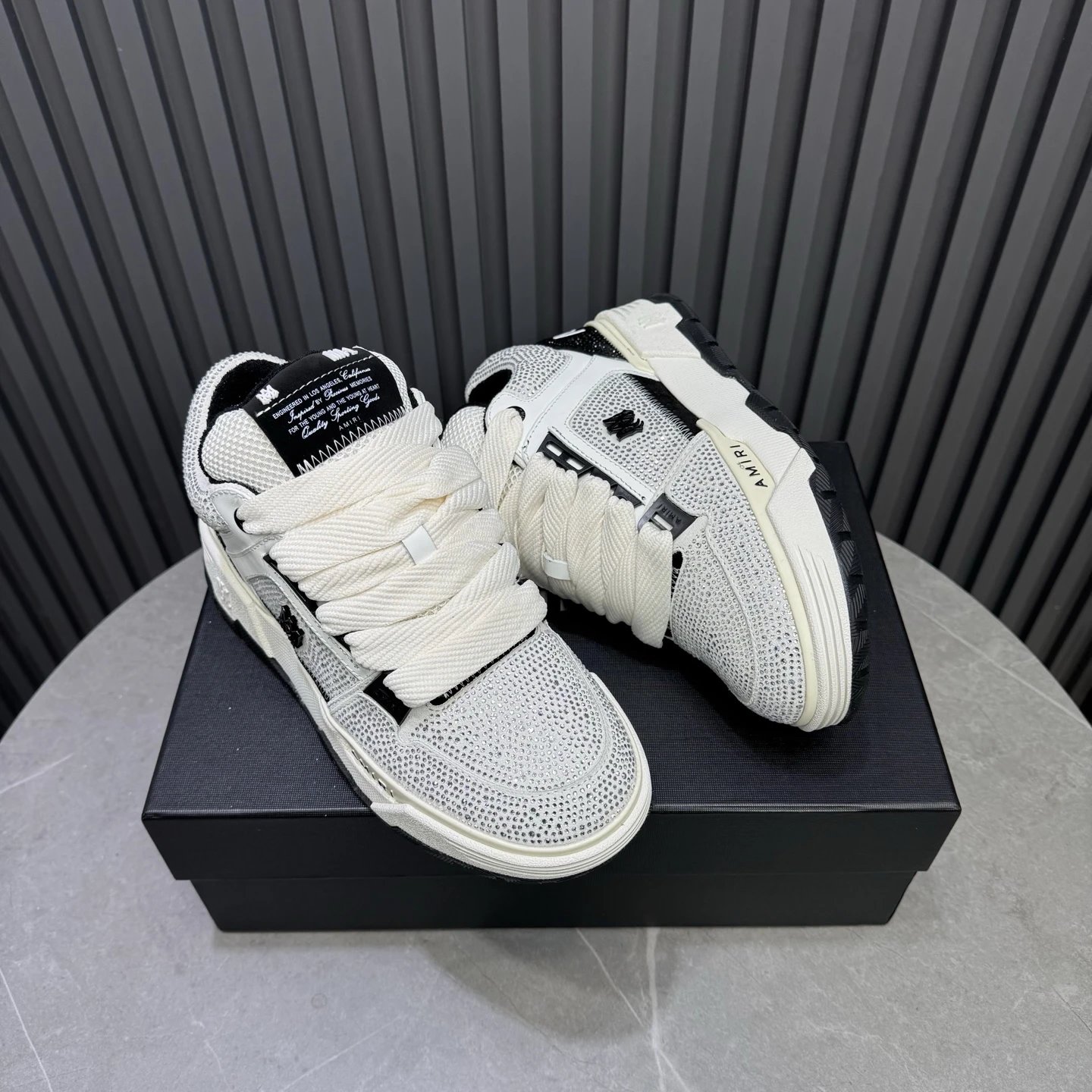 Luxury Low Top Leather Skate Shoes Cream Black - Gallery Image 6 - Detailed View