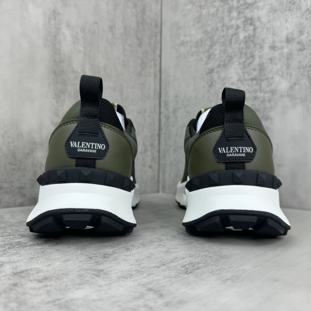 True Act Mesh Sneakers Camo Green - Gallery Image 5 - Detailed View