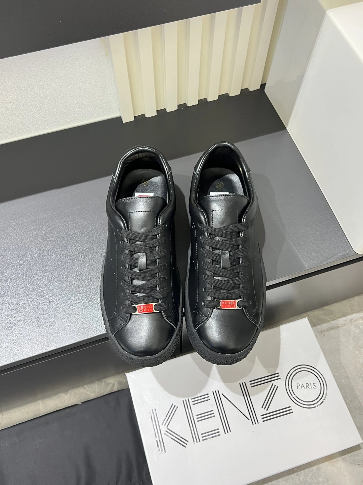 Kenzo Black Leather Sneakers - Gallery Image 3 - Detailed View
