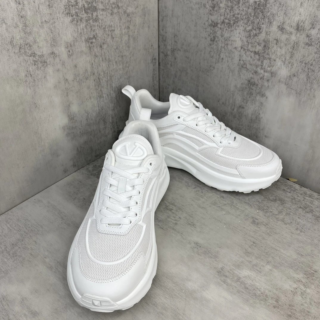 Chunky Mesh Sneakers True Act Arctic White - Gallery Image 2 - Detailed View