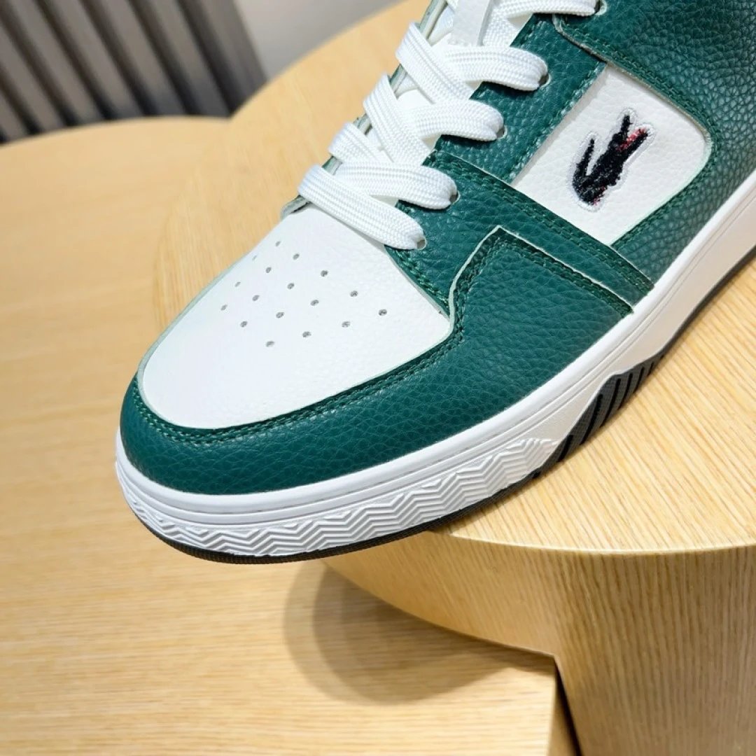 Lacoste Classic Sneakers Green - Gallery Image 8 - Detailed View