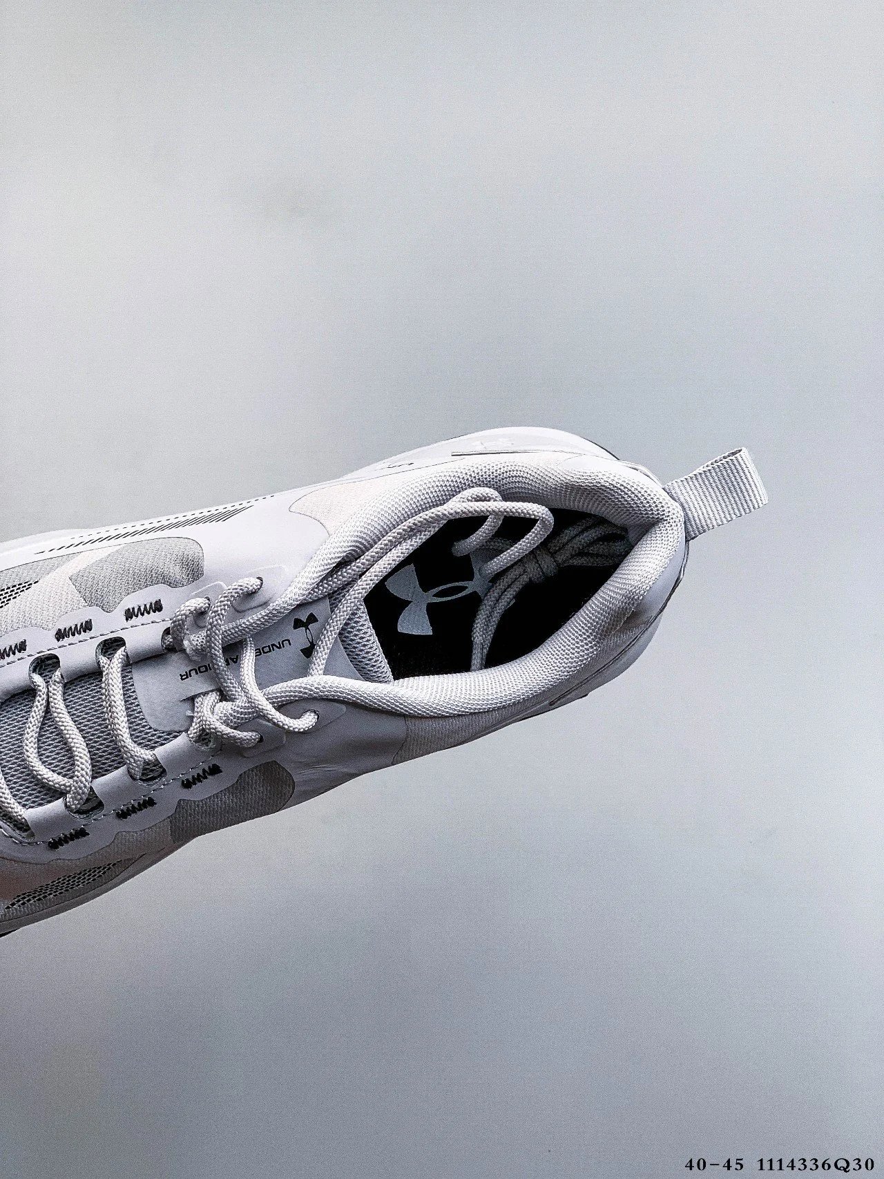 Trail Running Sneakers Shock Absorb Grip Mist Grey - Gallery Image 4 - Detailed View