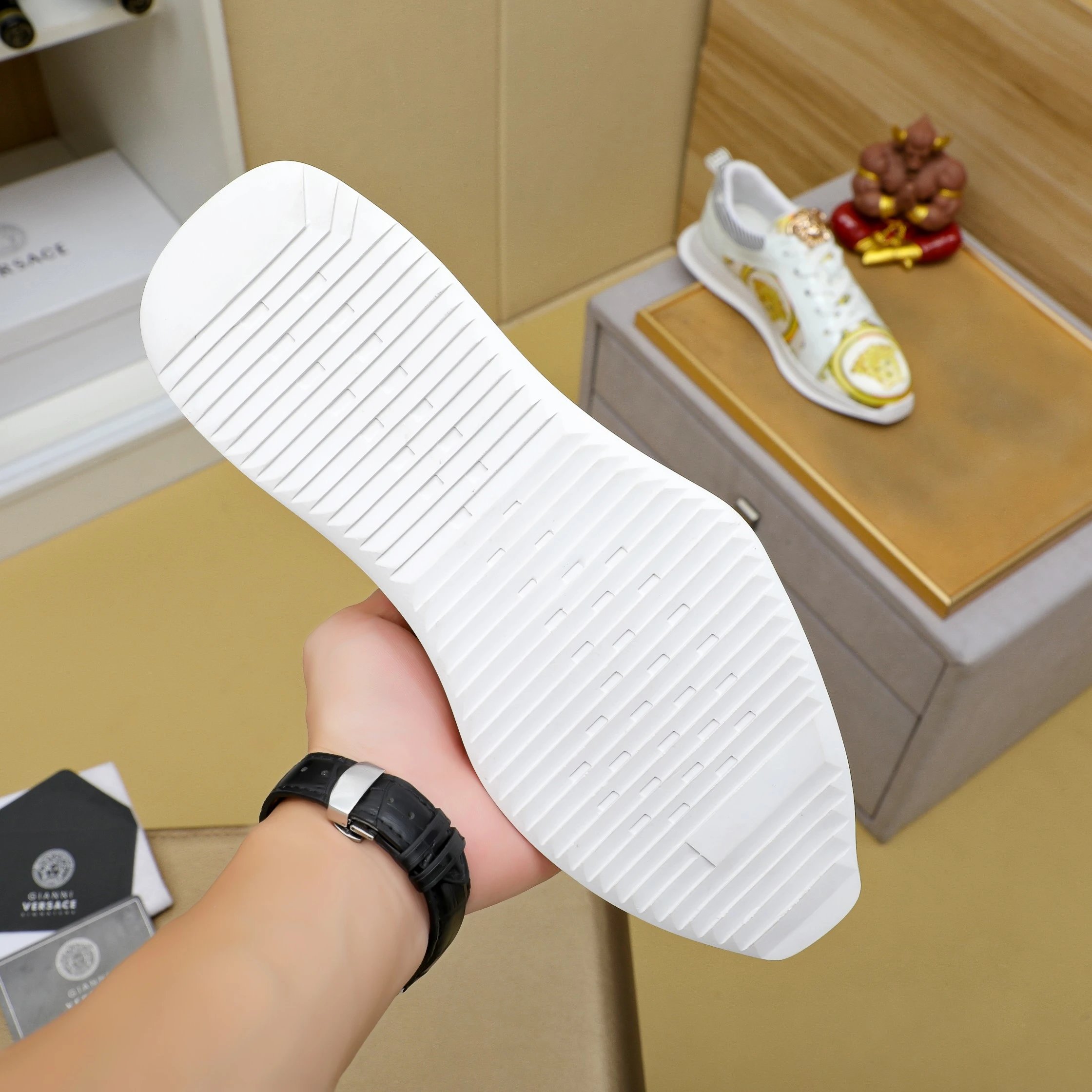 Luxury Lambskin Sneakers Baroque Gold - Gallery Image 9 - Detailed View