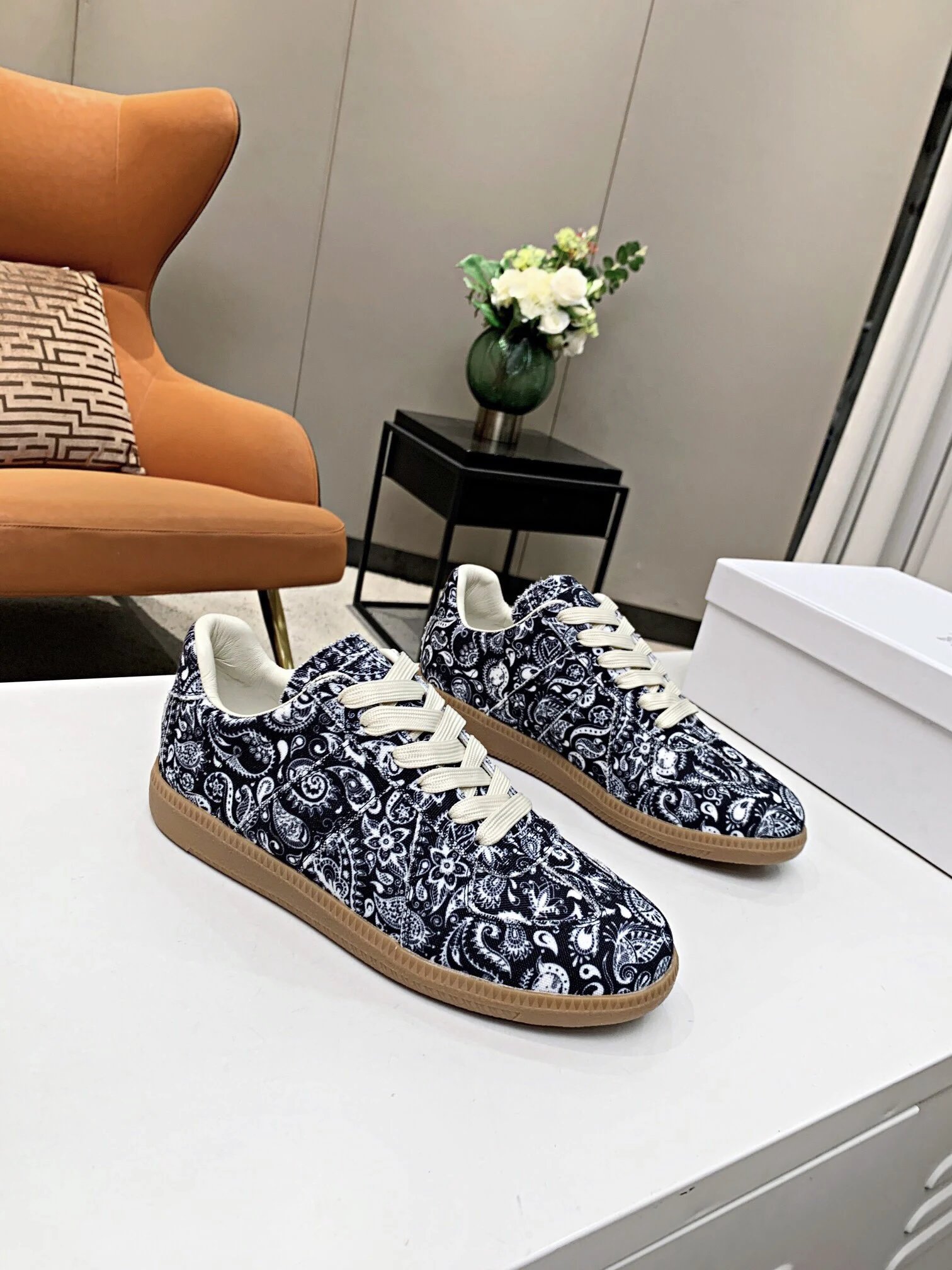 Maison Margiela MM6 Paisley Trainers Blue - High Quality Product Image - Cnfans