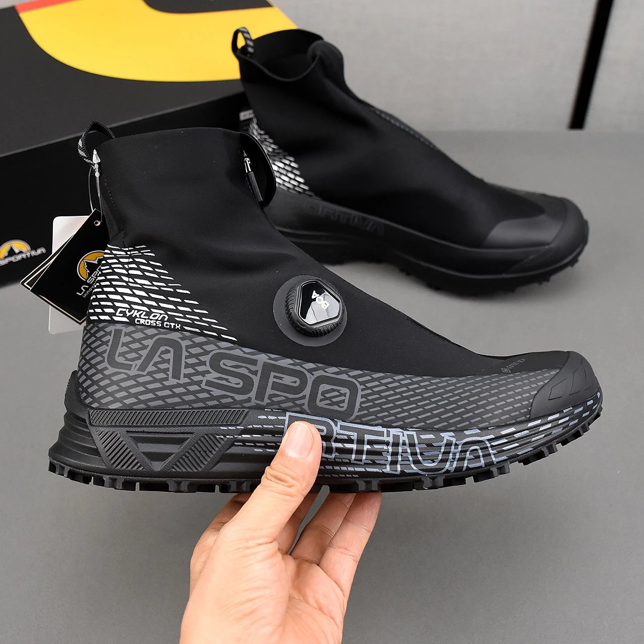 La Sportiva Equilibrium ST GTX Black - Gallery Image 6 - Detailed View