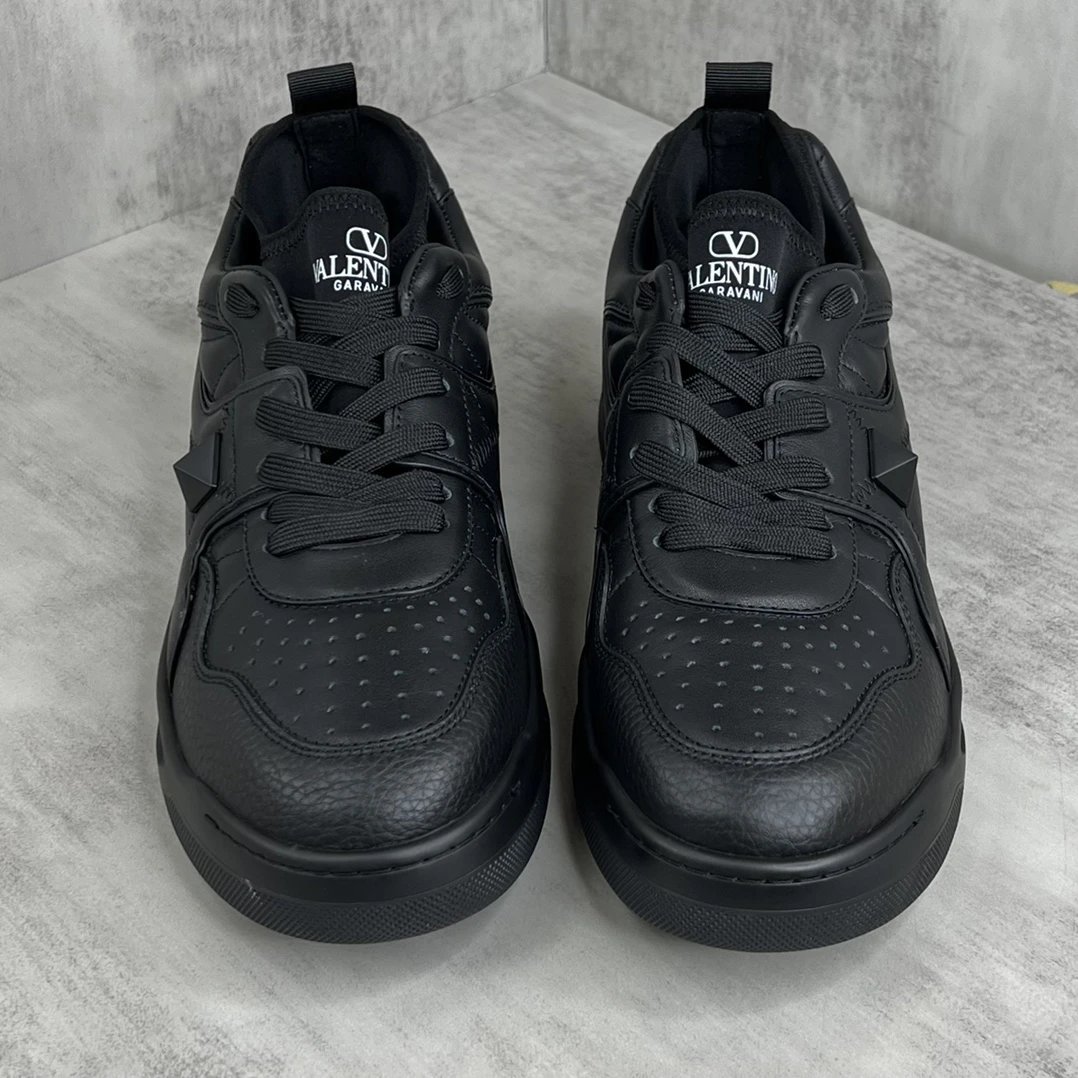 Chunky Leather Sneakers Autumn Jet Black - Gallery Image 4 - Detailed View