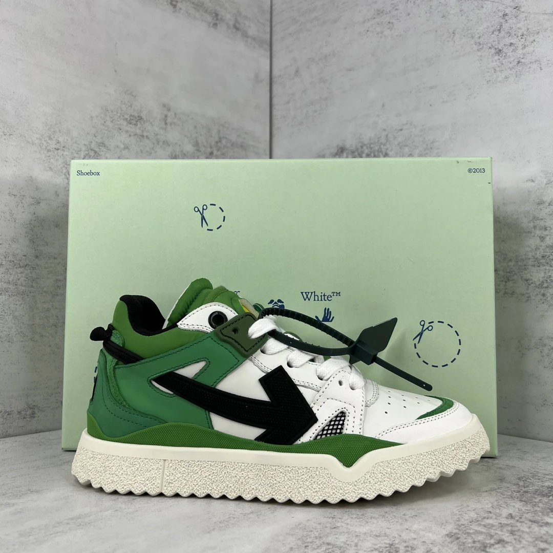 Retro Leather Low Top Sneakers Emerald Green - Gallery Image 1 - Detailed View
